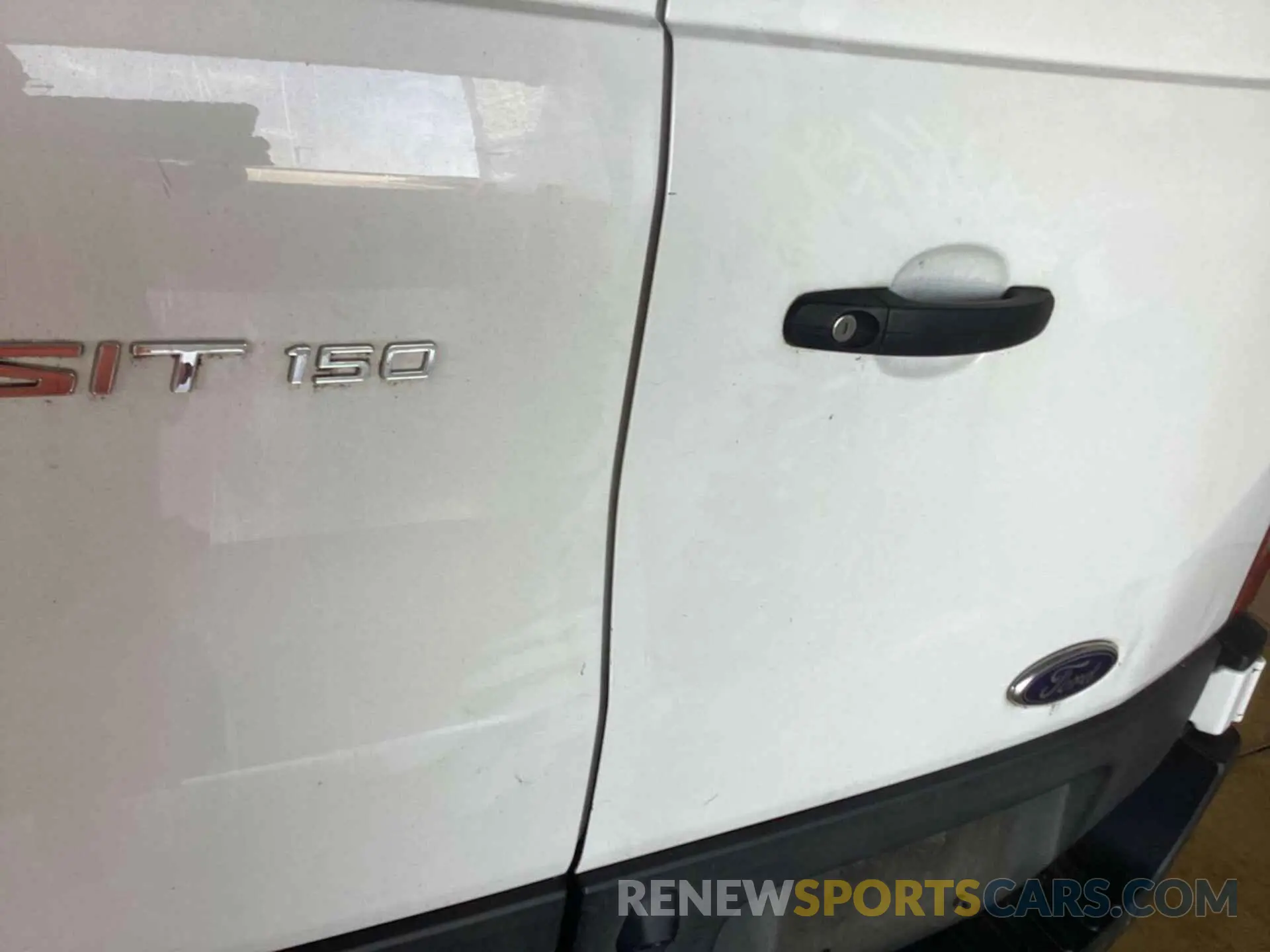 6 Photograph of a damaged car 1FTYE1Y86MKA36922 FORD TRANSIT 2021