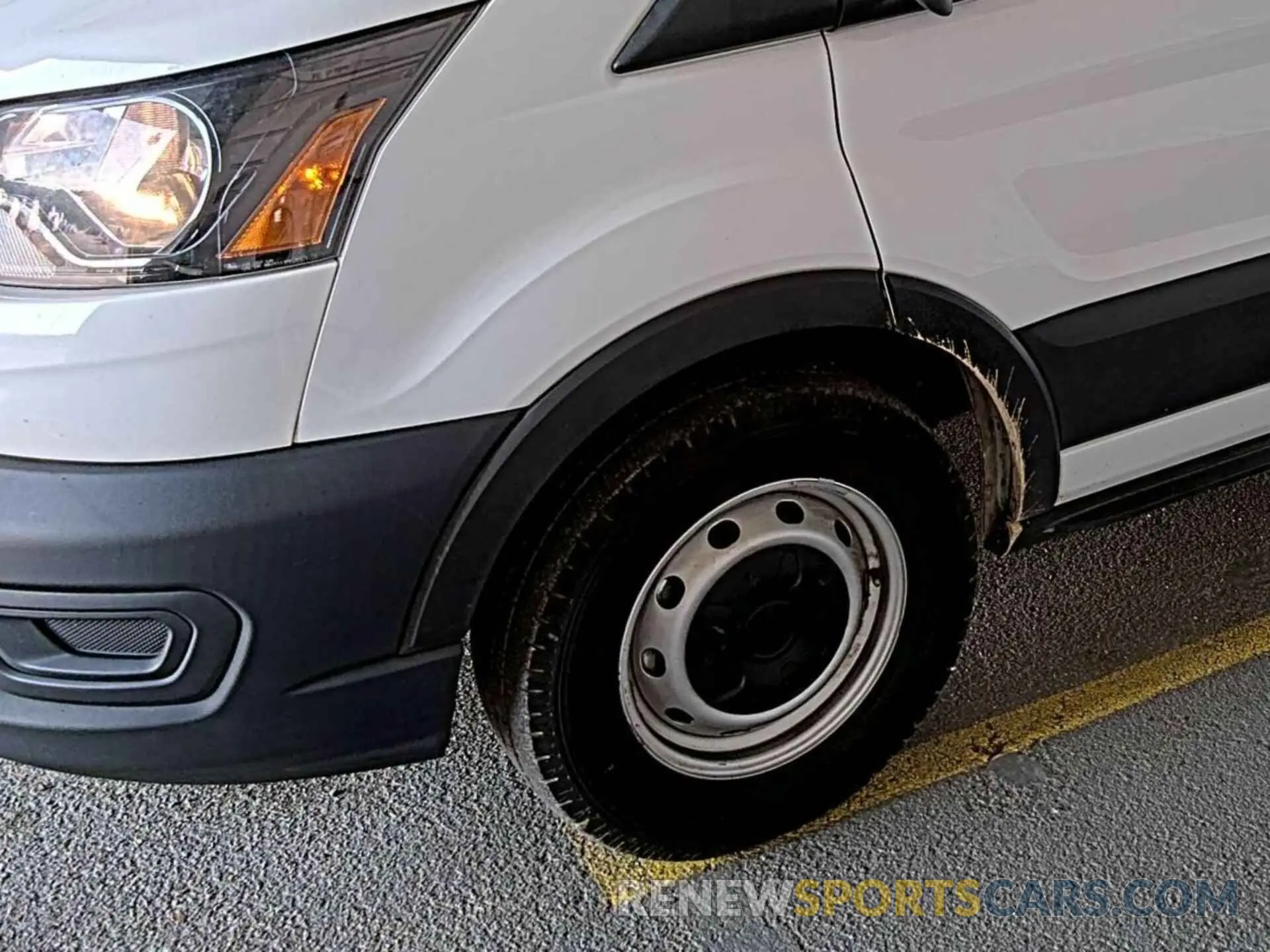 7 Photograph of a damaged car 1FTYE1Y86MKA36922 FORD TRANSIT 2021
