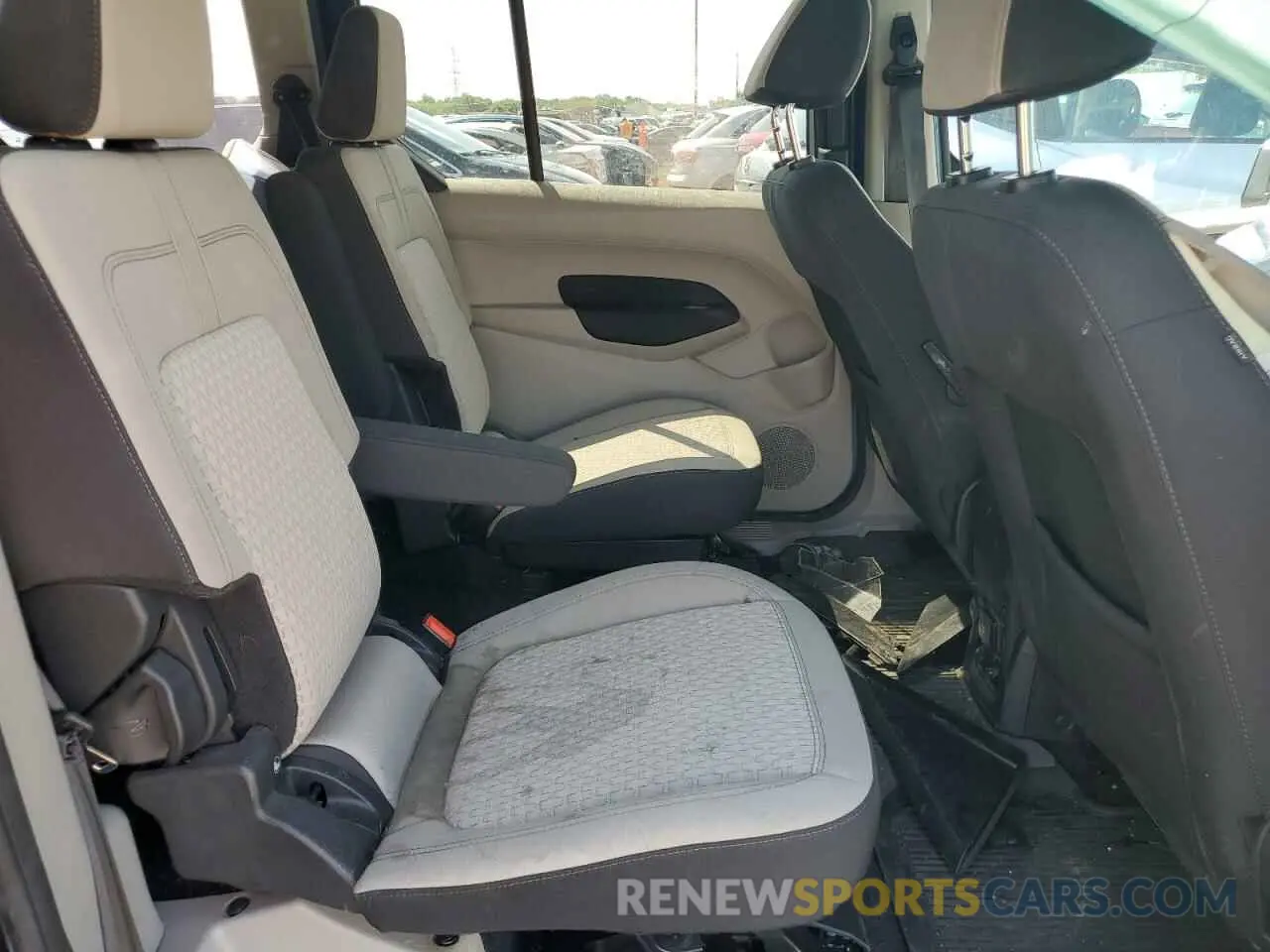 11 Photograph of a damaged car NM0GE9F24M1487133 FORD TRANSIT 2021