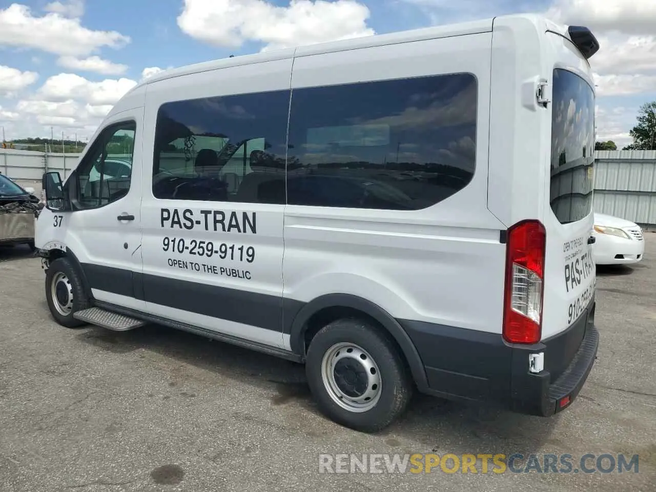 2 Photograph of a damaged car 1FDZK1C85NKA69802 FORD TRANSIT 2022