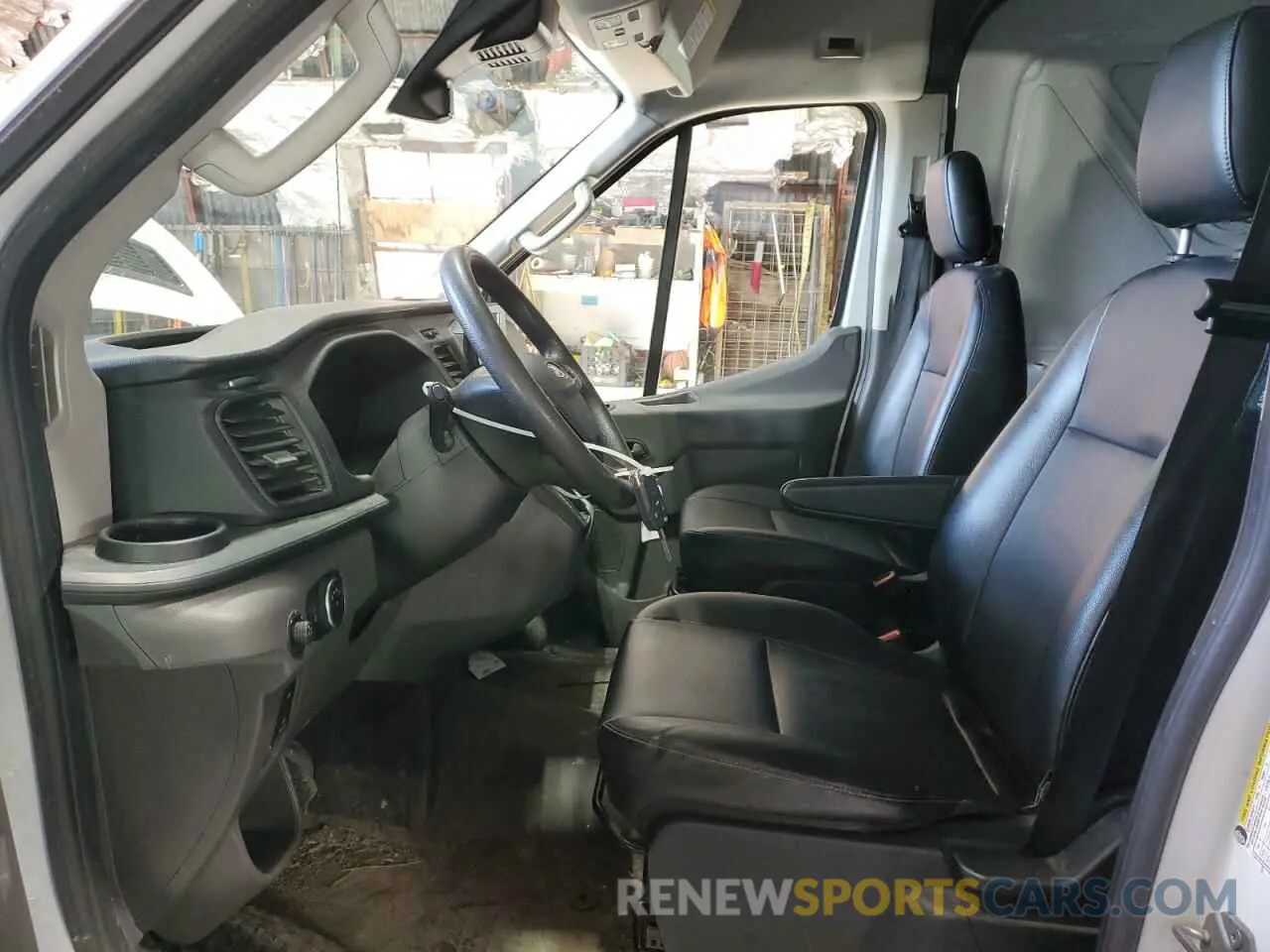 7 Photograph of a damaged car 1FTBR2X82NKA72092 FORD TRANSIT 2022