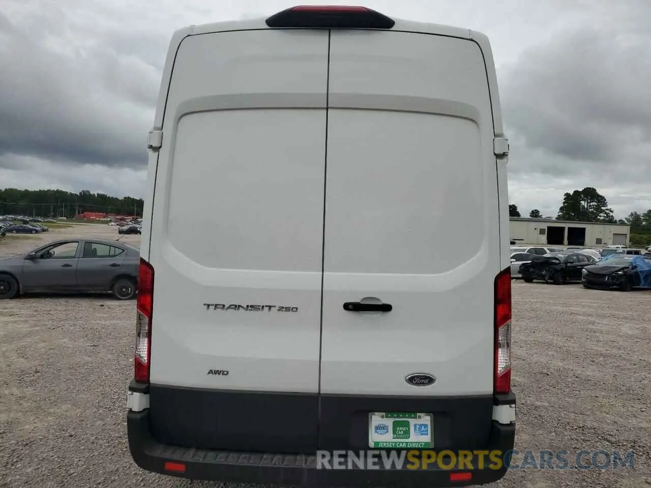 6 Фотография поврежденного автомобиля 1FTBR2X83NKA67967 FORD TRANSIT 2022