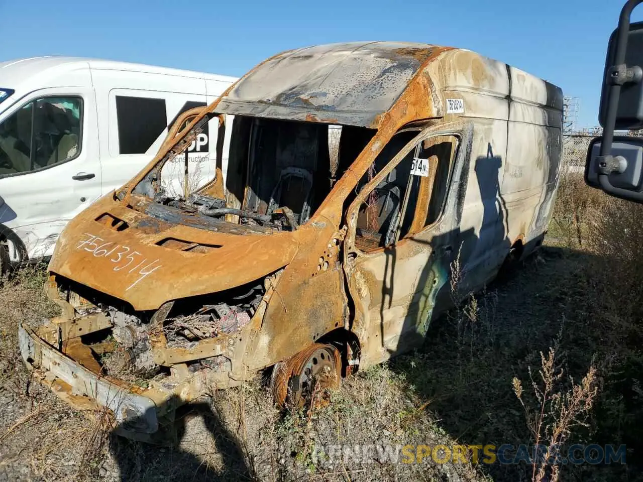1 Photograph of a damaged car 1FTBR3U88NKA61401 FORD TRANSIT 2022