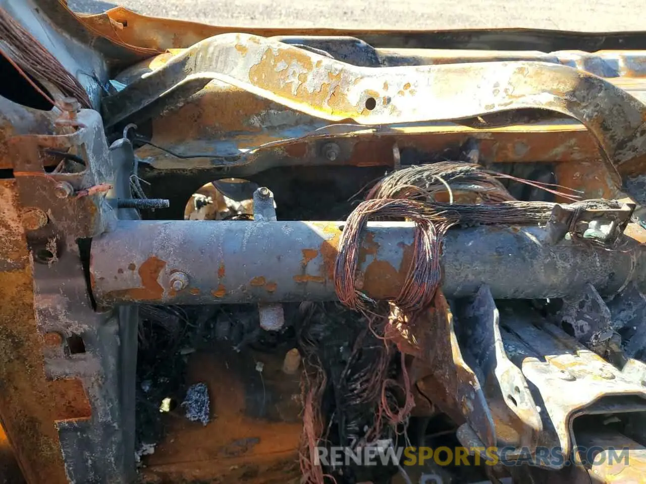 9 Photograph of a damaged car 1FTBR3U88NKA61401 FORD TRANSIT 2022
