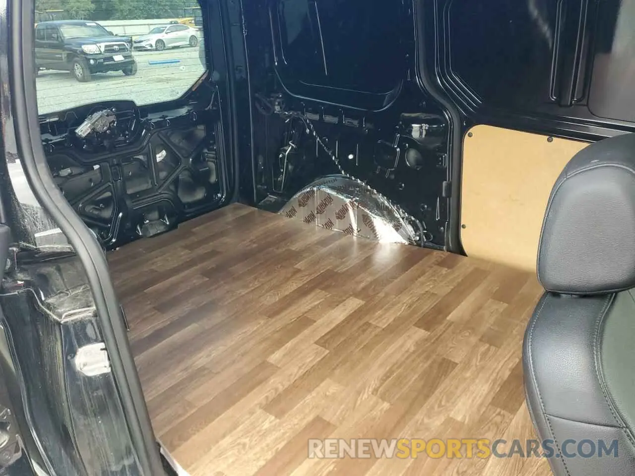 11 Photograph of a damaged car NM0LE7S2XN1529377 FORD TRANSIT 2022