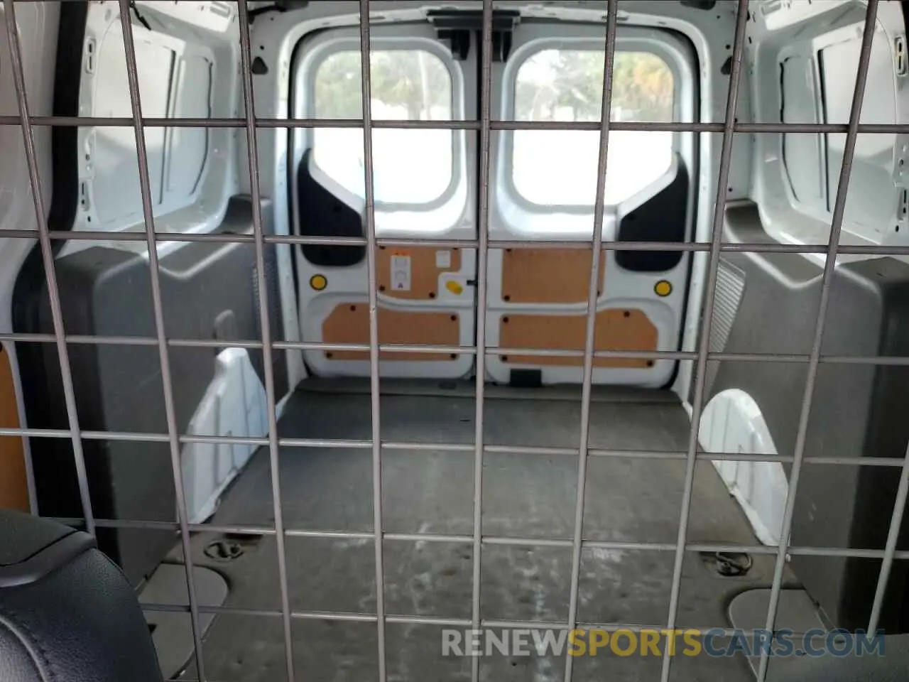 10 Photograph of a damaged car NM0LS7S23N1506385 FORD TRANSIT 2022