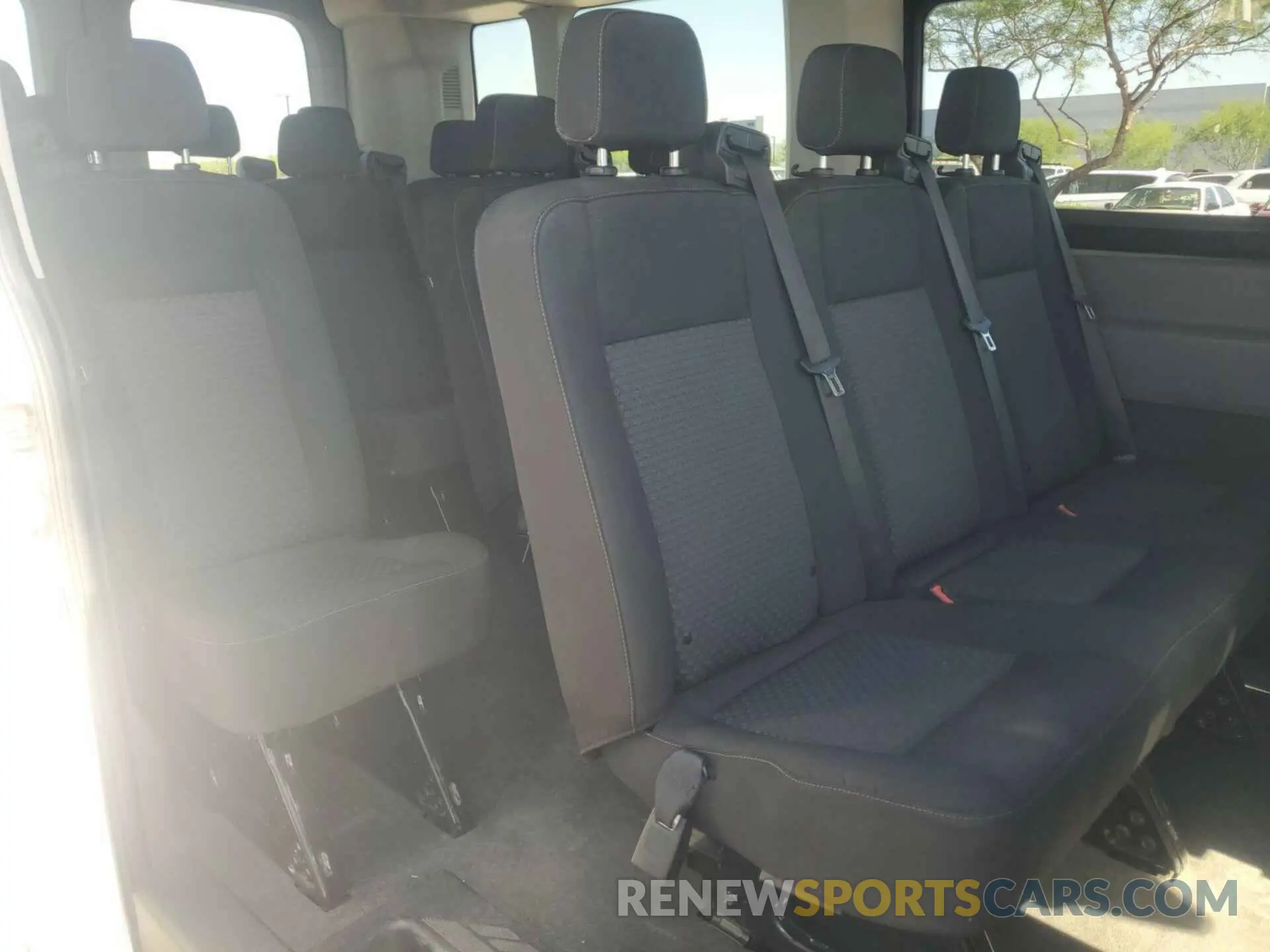 4 Фотография поврежденного автомобиля 1FBAX9CG5PKB62691 FORD TRANSIT 2023