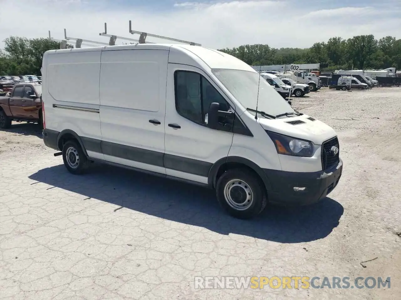 4 Фотография поврежденного автомобиля 1FTBR1C86PKA45707 FORD TRANSIT 2023