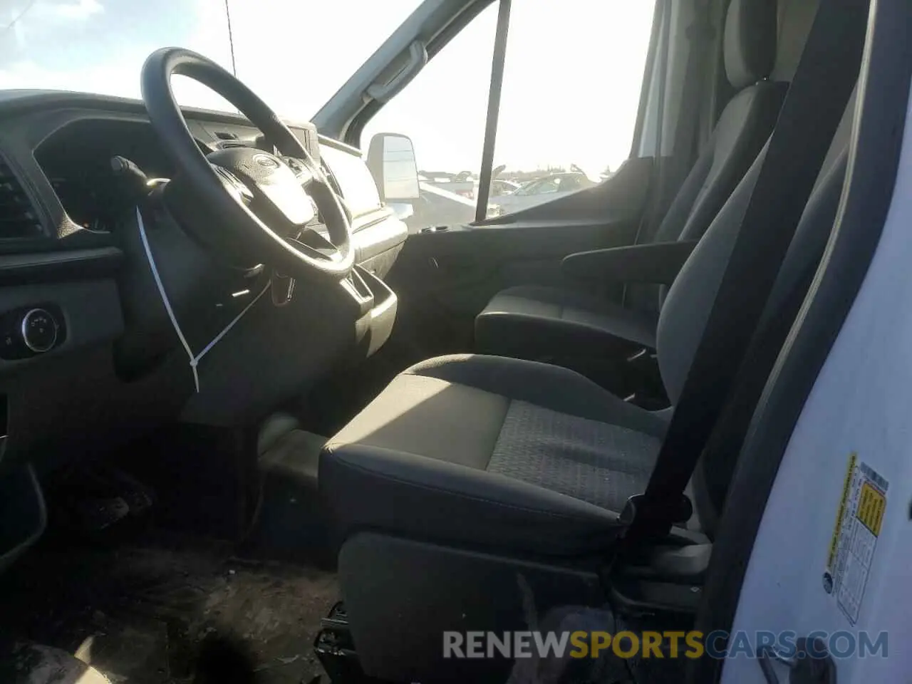 7 Photograph of a damaged car 1FTBR1C87PKB90898 FORD TRANSIT 2023