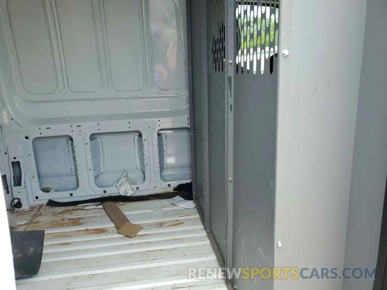 11 Фотография поврежденного автомобиля 1FTBW9C89PKB88609 FORD TRANSIT 2023
