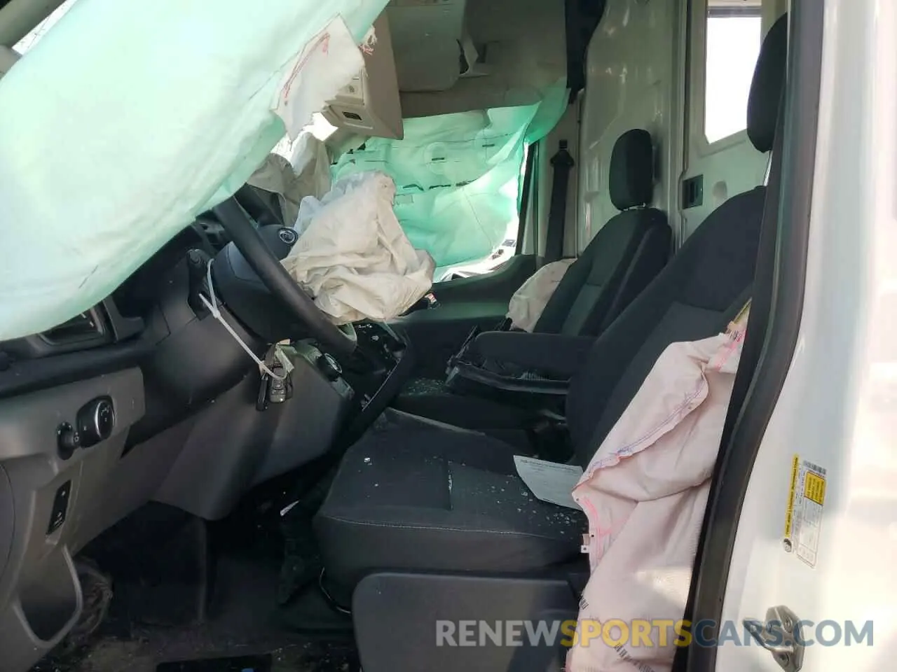 7 Photograph of a damaged car 1FTBW9CK1PKB55504 FORD TRANSIT 2023