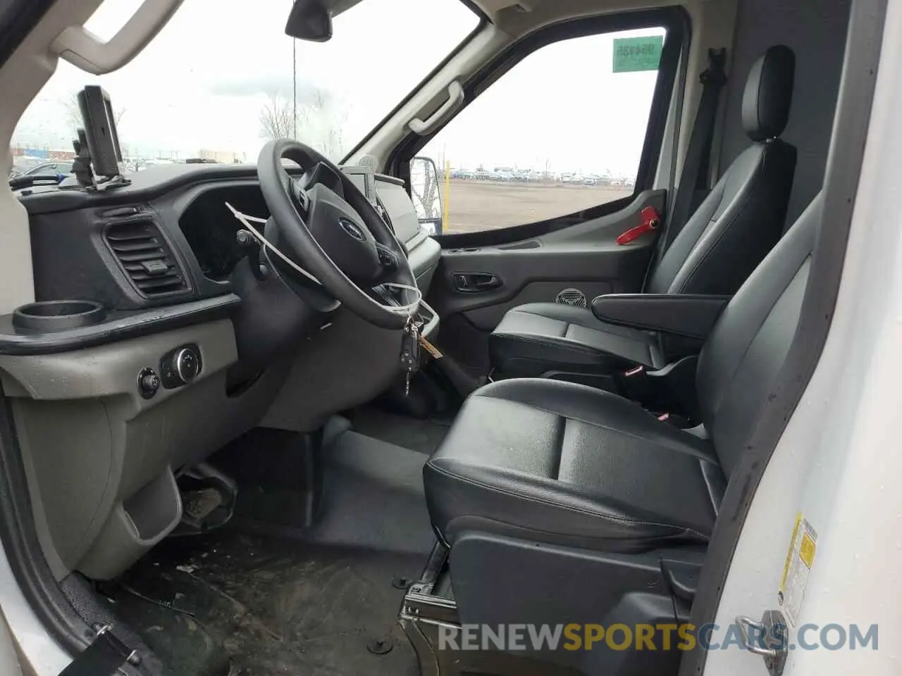 7 Фотография поврежденного автомобиля 1FTRU8XG9PKB00562 FORD TRANSIT 2023