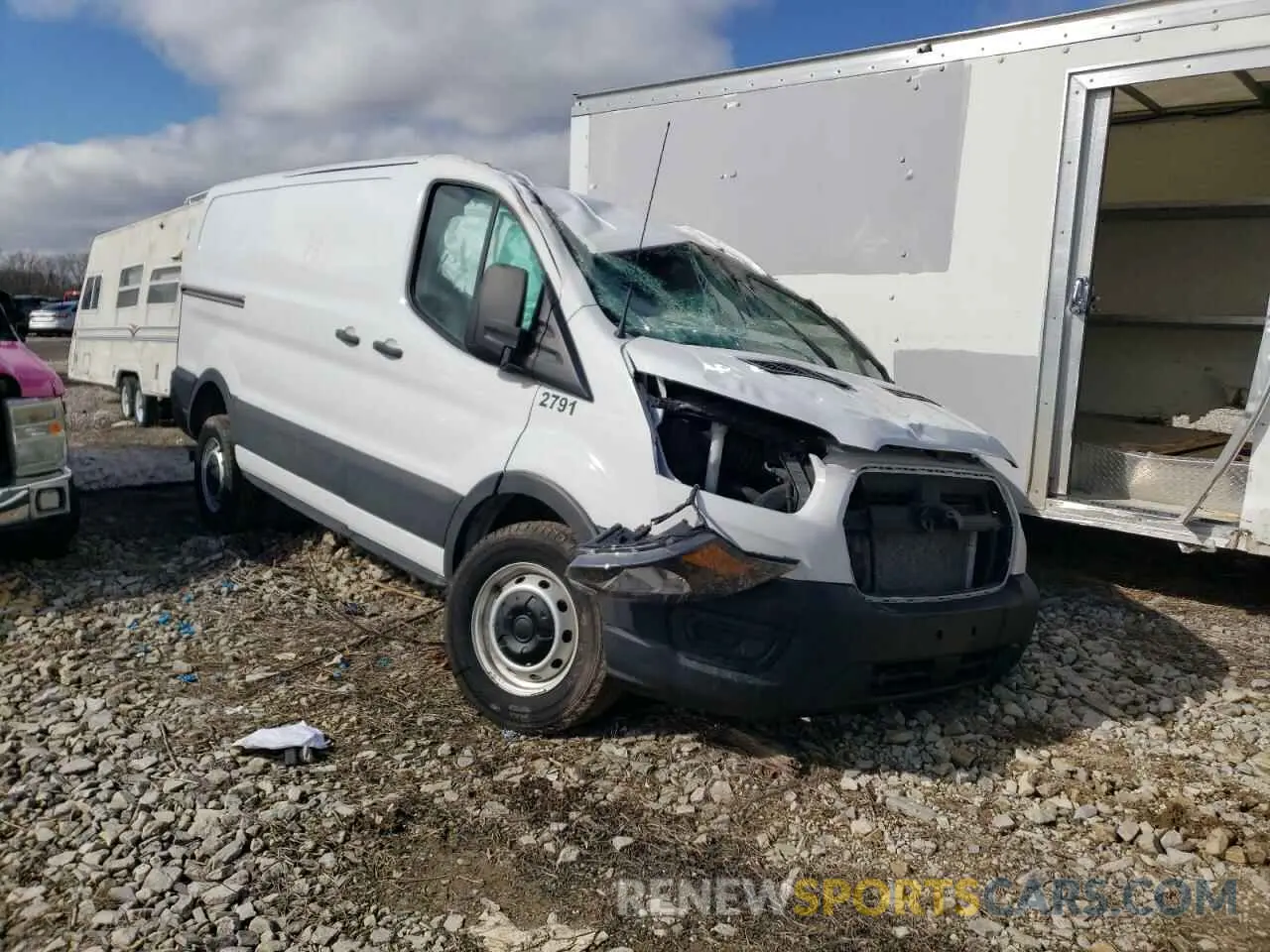 4 Photograph of a damaged car 1FTYE1Y80PKA95744 FORD TRANSIT 2023