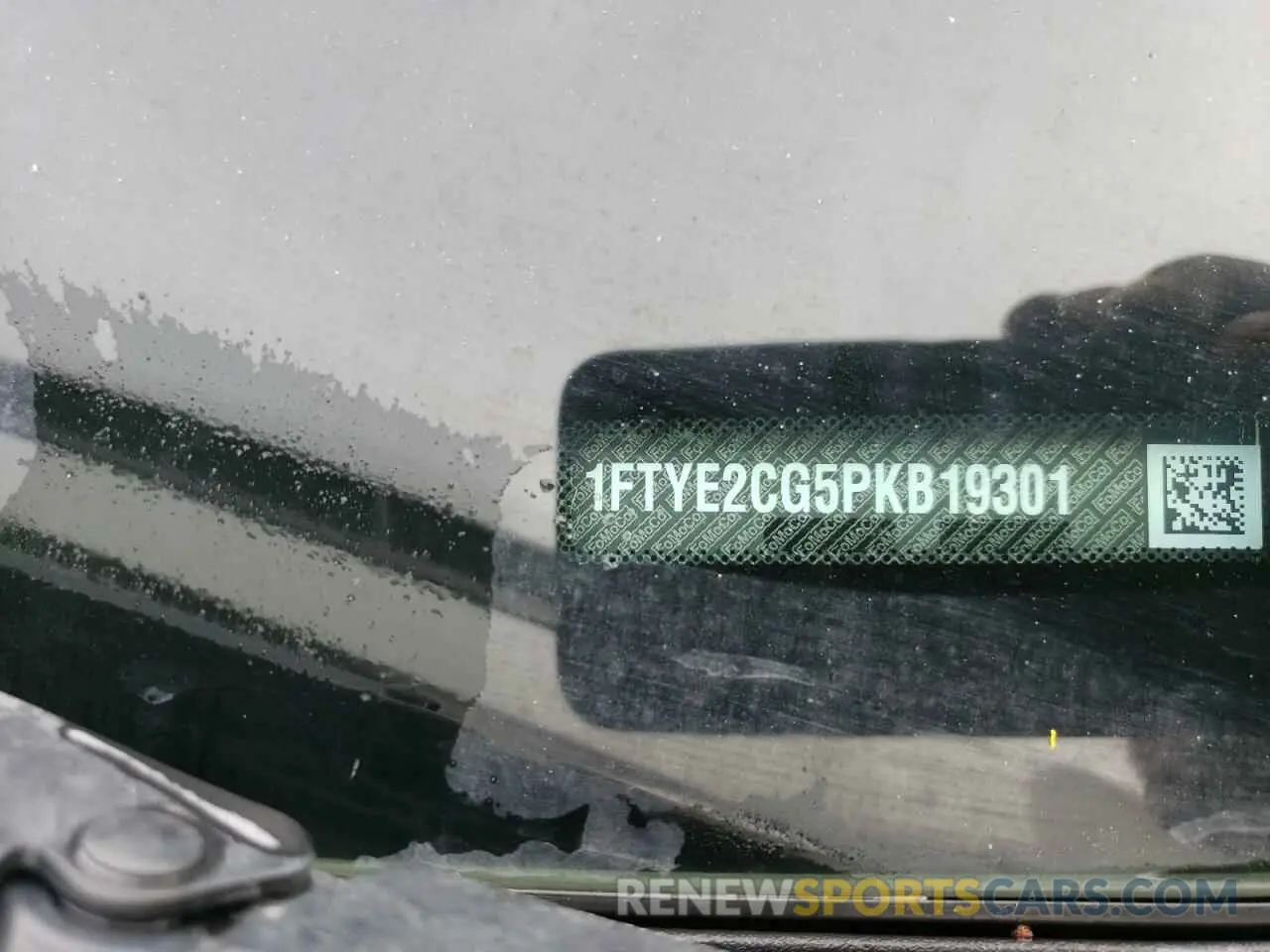 13 Photograph of a damaged car 1FTYE2CG5PKB19301 FORD TRANSIT 2023