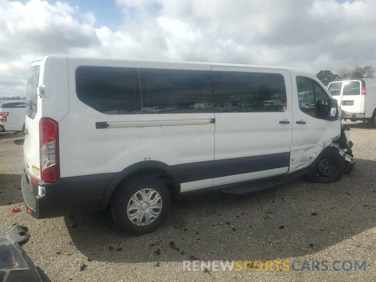 3 Photograph of a damaged car 1FBAX2Y81RKB30610 FORD TRANSIT 2024