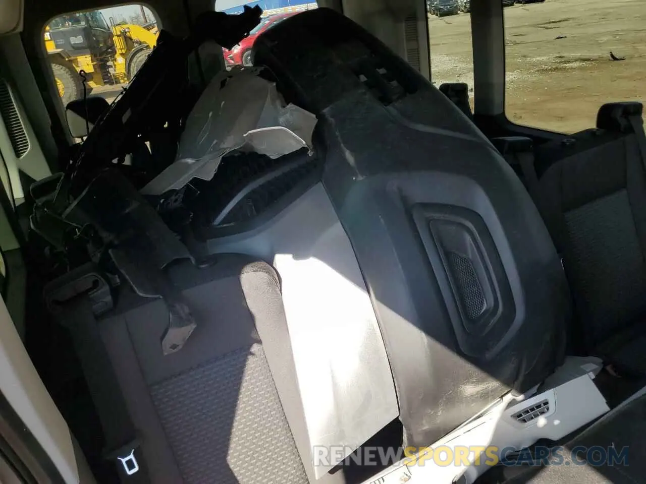 13 Фотография поврежденного автомобиля 1FBAX9C83RKB30446 FORD TRANSIT 2024