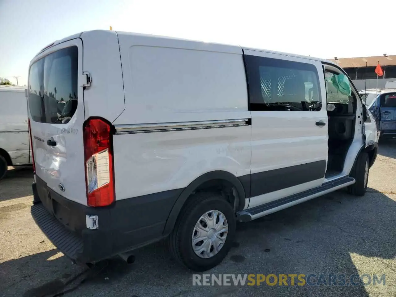 3 Photograph of a damaged car 1FTBR1Y83RKA62623 FORD TRANSIT 2024