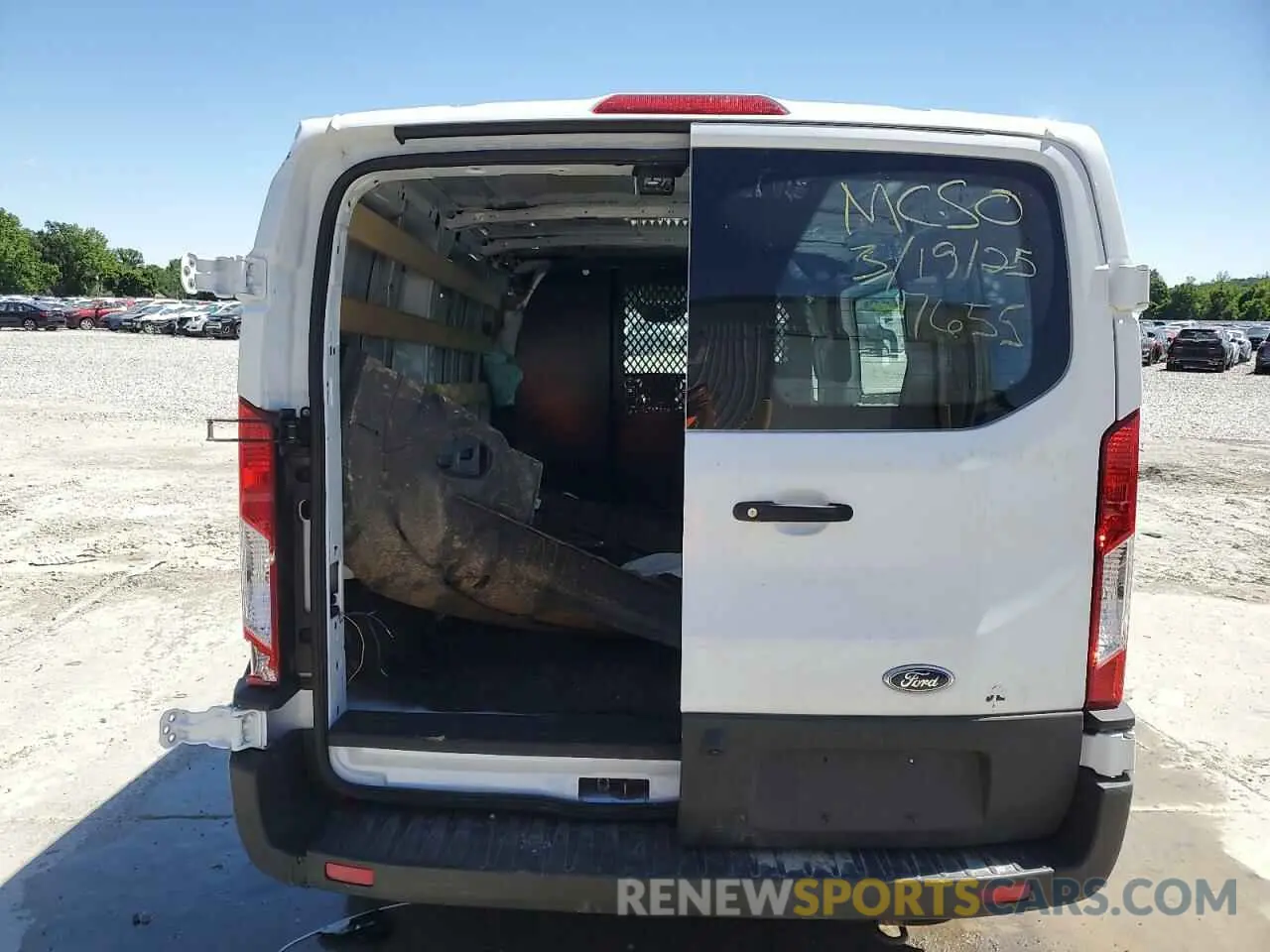 6 Photograph of a damaged car 1FTBR1Y89RKA87655 FORD TRANSIT 2024