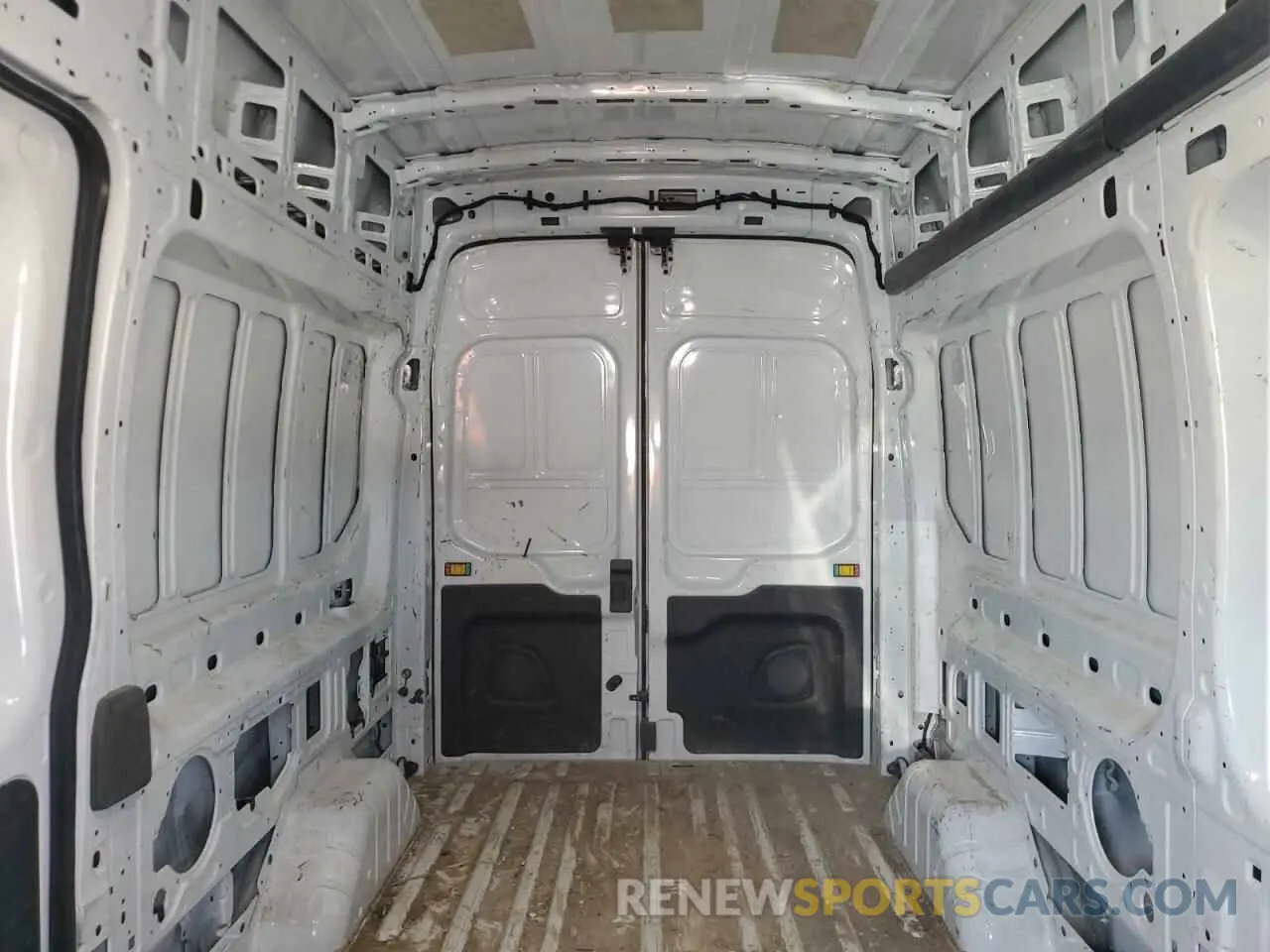 10 Фотография поврежденного автомобиля 1FTBR2X8XRKA11725 FORD TRANSIT 2024