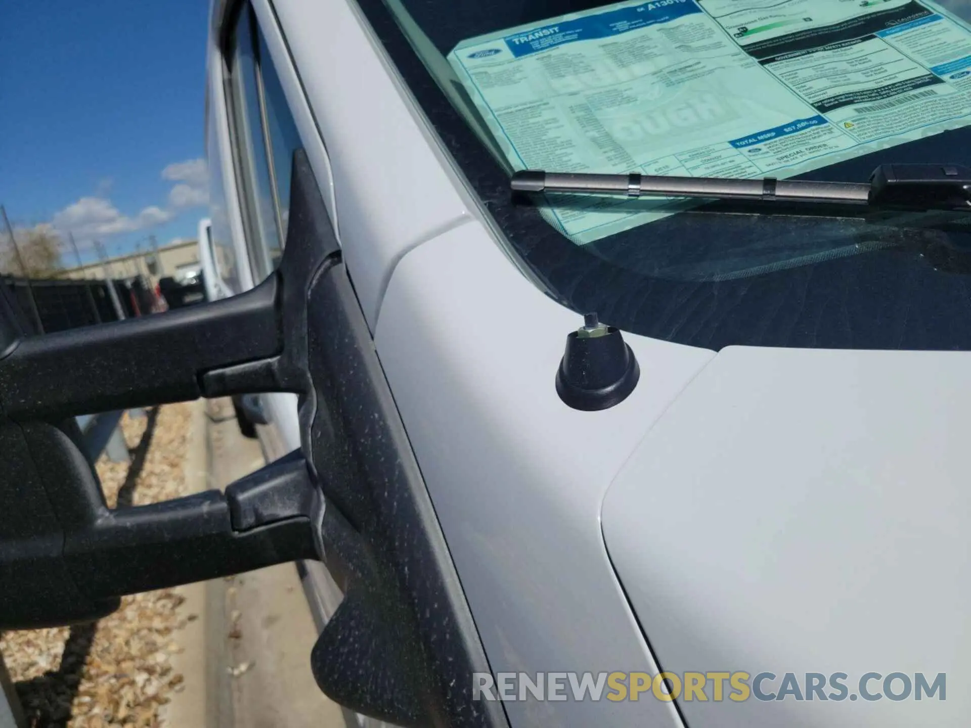 3 Photograph of a damaged car 1FTBW1YM2SKA13019 FORD TRANSIT 2025