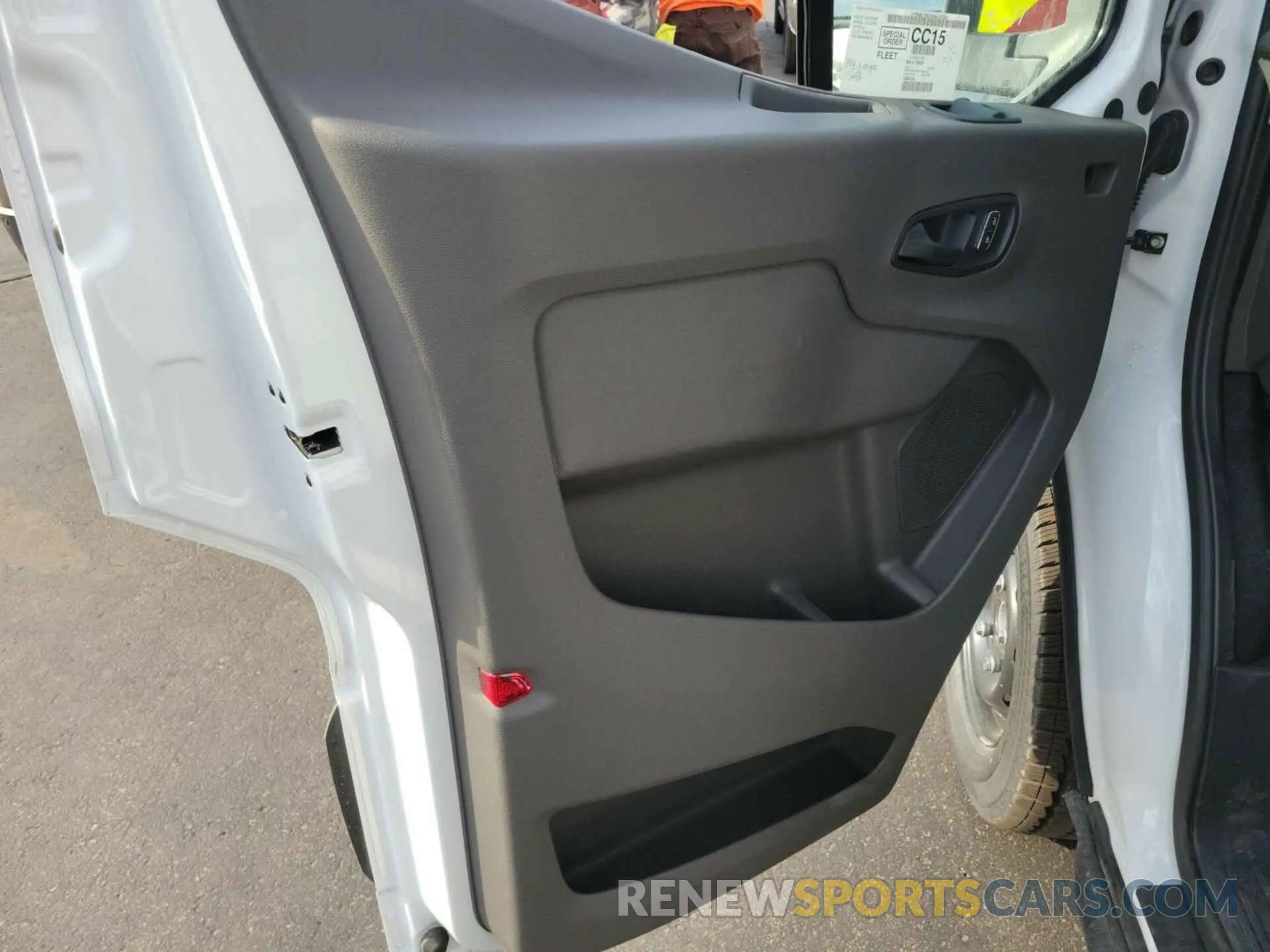 17 Фотография поврежденного автомобиля 1FTBW1YM3SKA13059 FORD TRANSIT 2025
