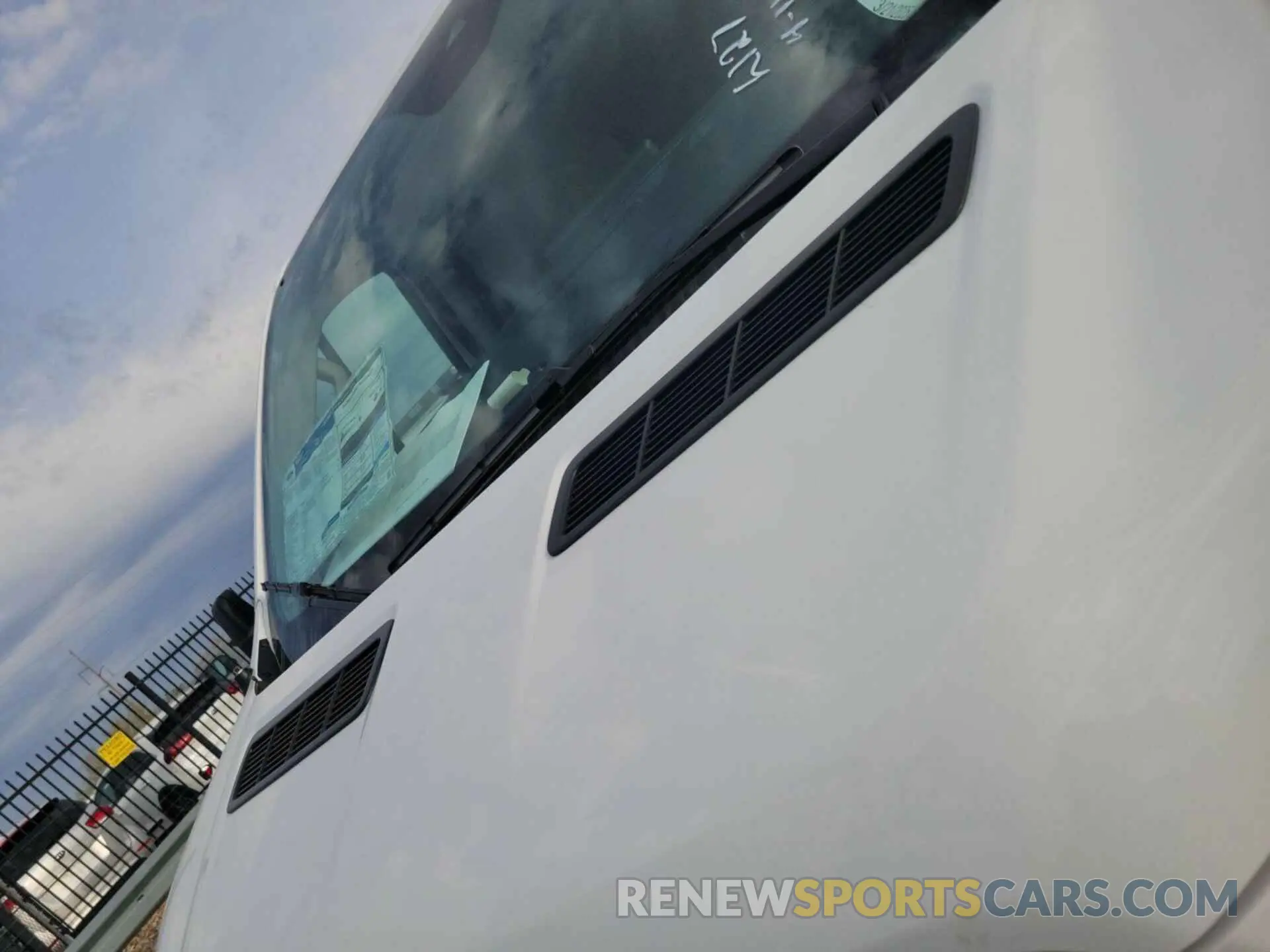 2 Фотография поврежденного автомобиля 1FTBW1YM3SKA13059 FORD TRANSIT 2025