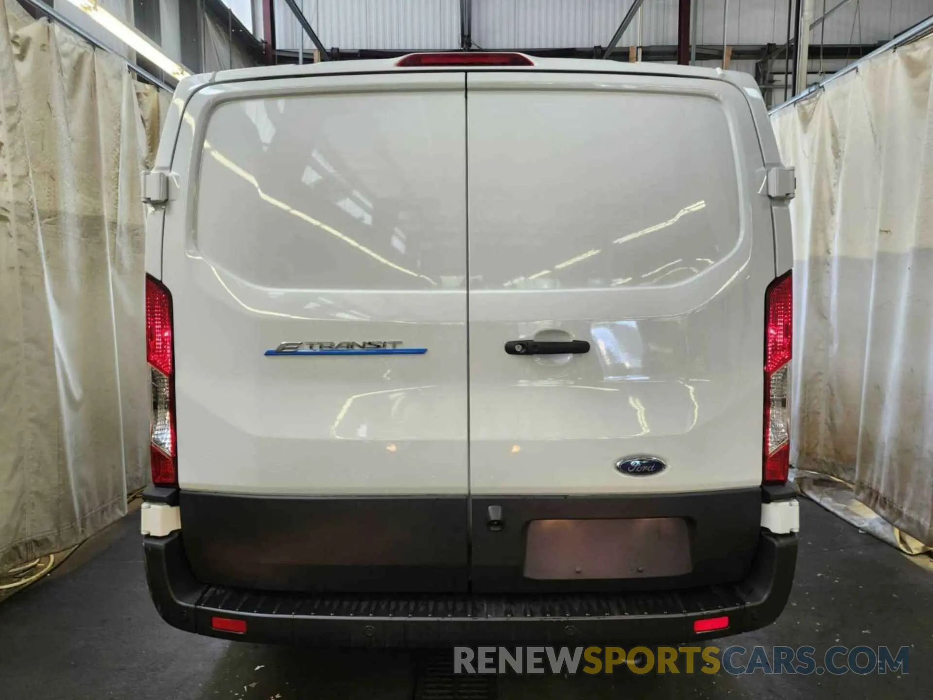 9 Фотография поврежденного автомобиля 1FTBW1YM4SKA12907 FORD TRANSIT 2025