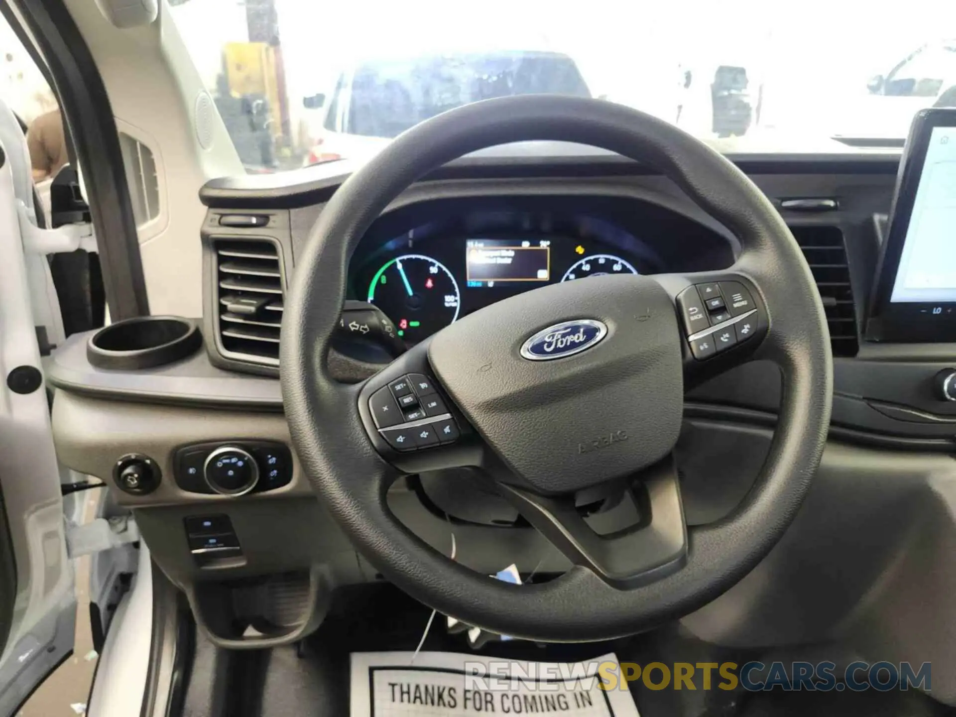 3 Фотография поврежденного автомобиля 1FTBW1YM5SKA13001 FORD TRANSIT 2025