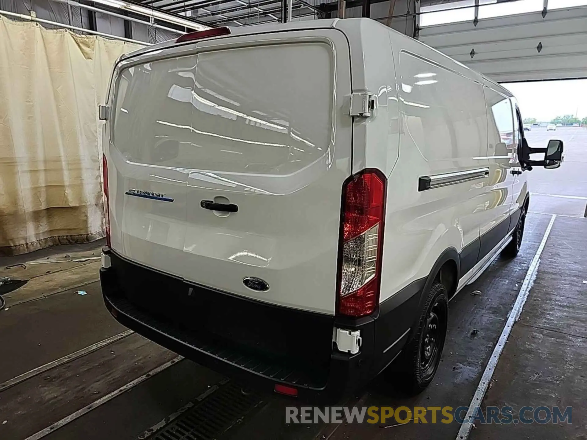 10 Photograph of a damaged car 1FTBW1YM5SKA13080 FORD TRANSIT 2025