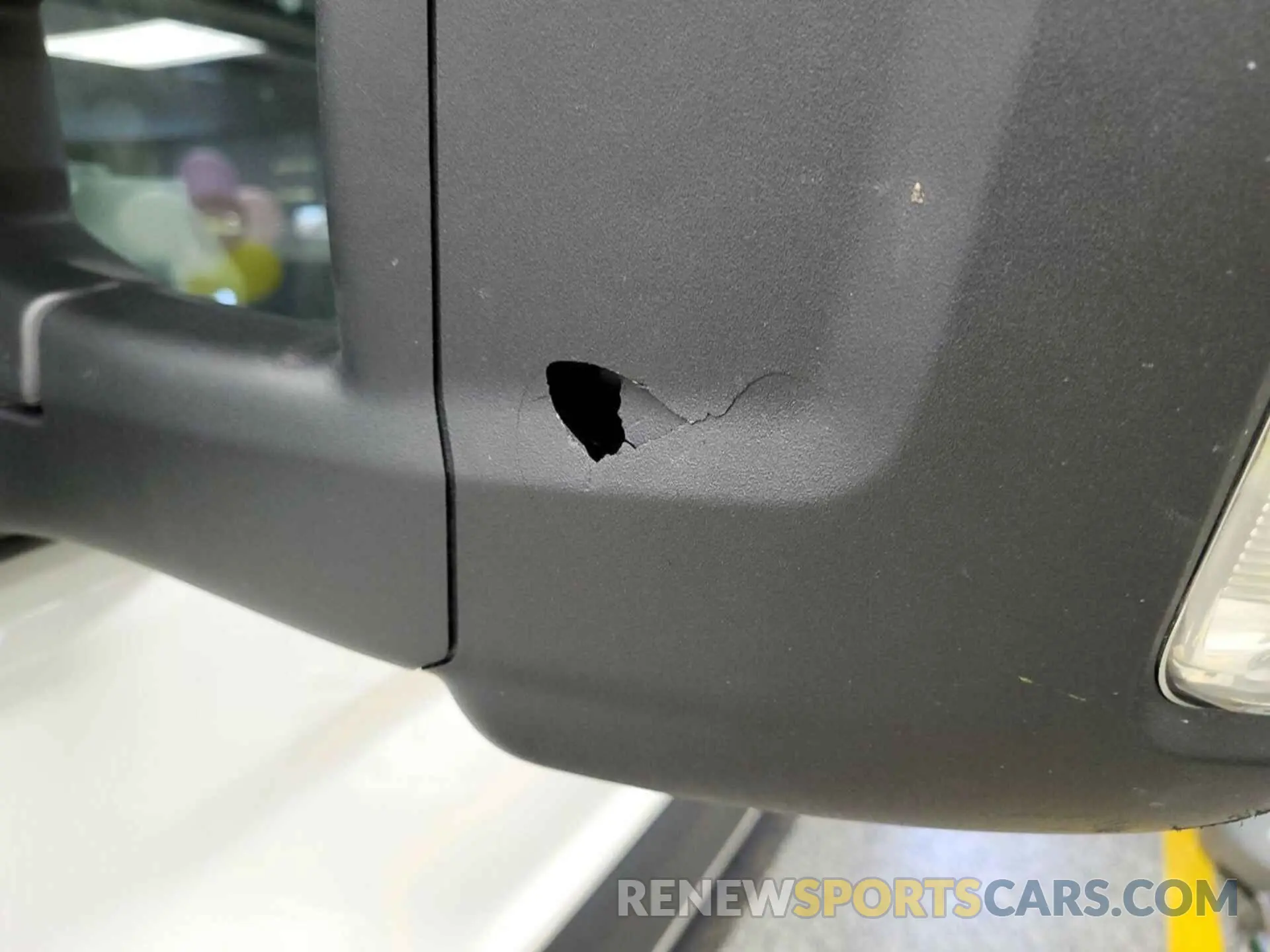 5 Photograph of a damaged car 1FTYR1YG0KKB40153 FORD TRANSIT-250 2019