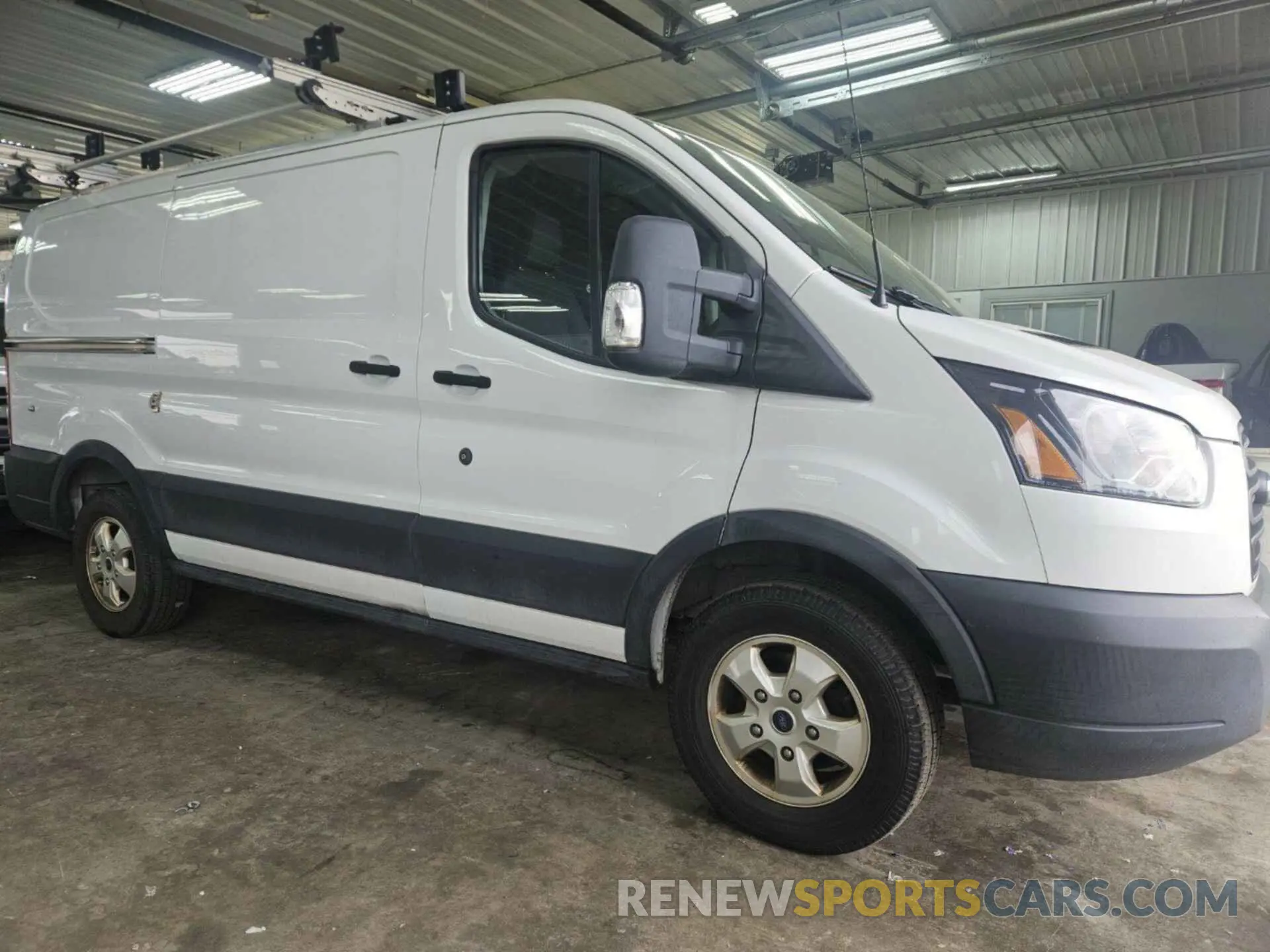 24 Фотография поврежденного автомобиля 1FTYR1YG2KKA40832 FORD TRANSIT-250 2019