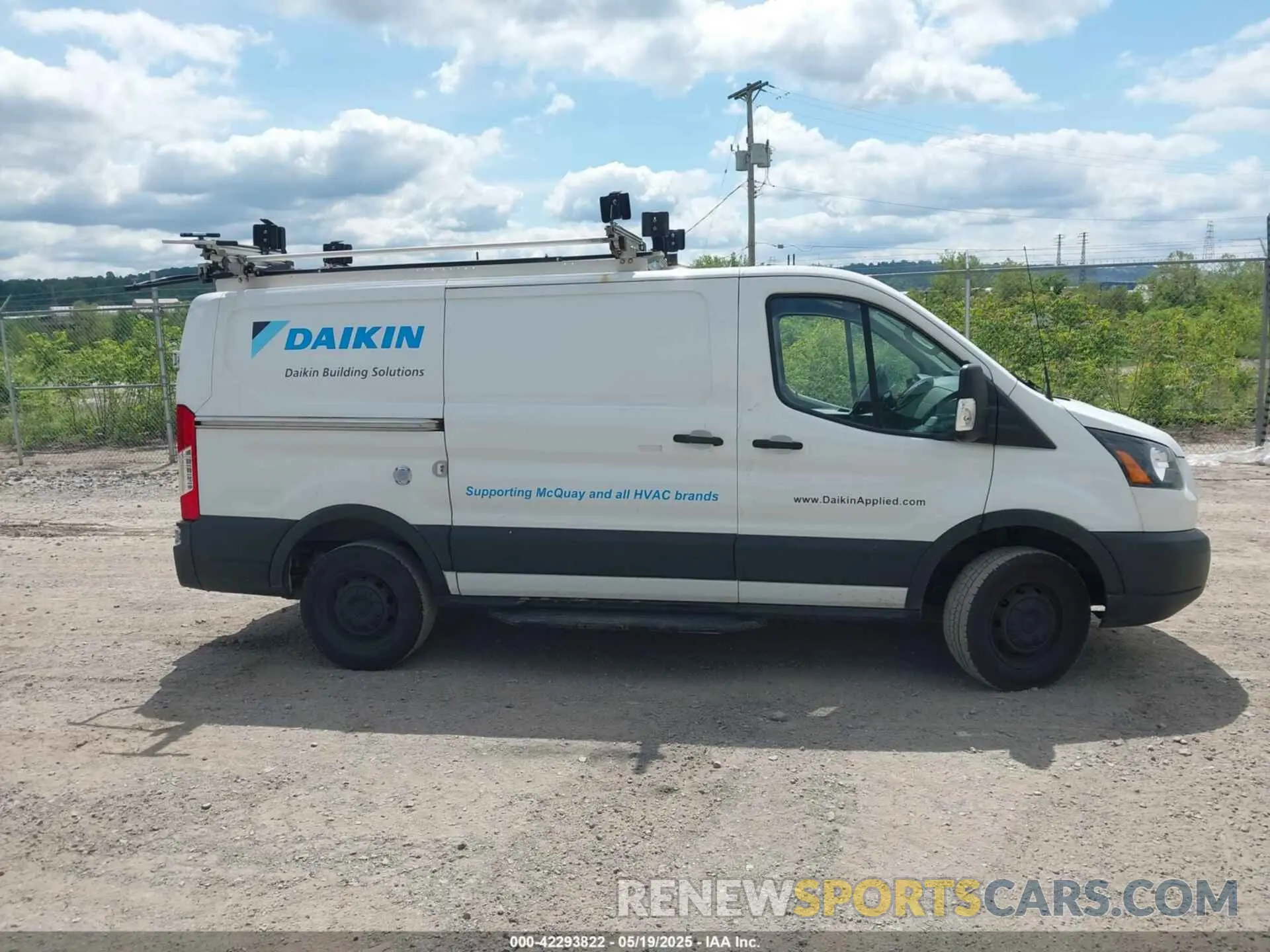 13 Photograph of a damaged car 1FTYR1YG3KKB67475 FORD TRANSIT-250 2019