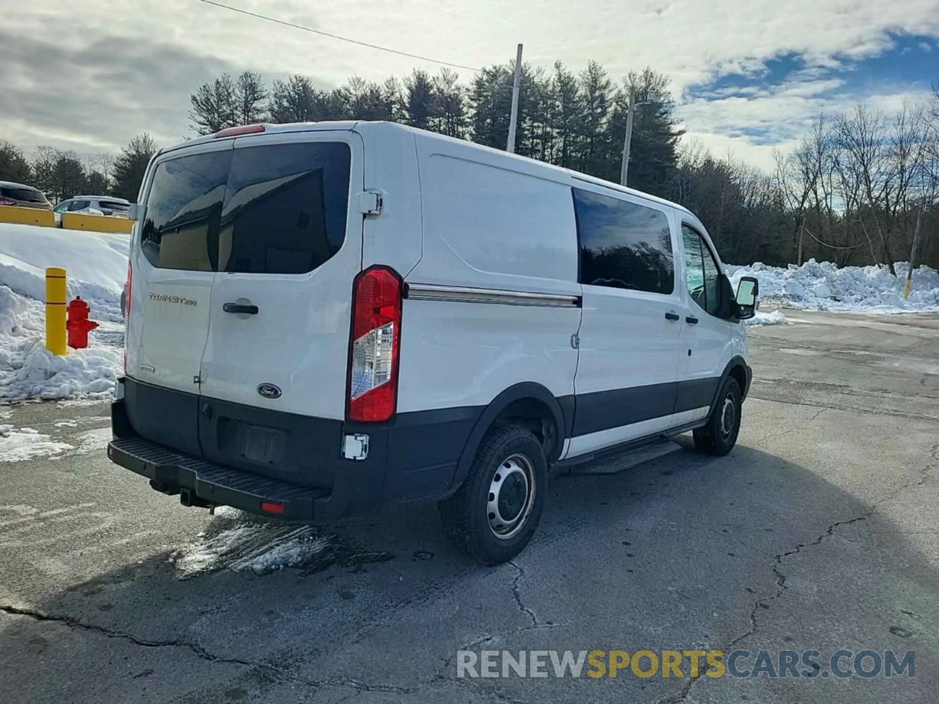 3 Photograph of a damaged car 1FTYR1YG4KKA50200 FORD TRANSIT-250 2019
