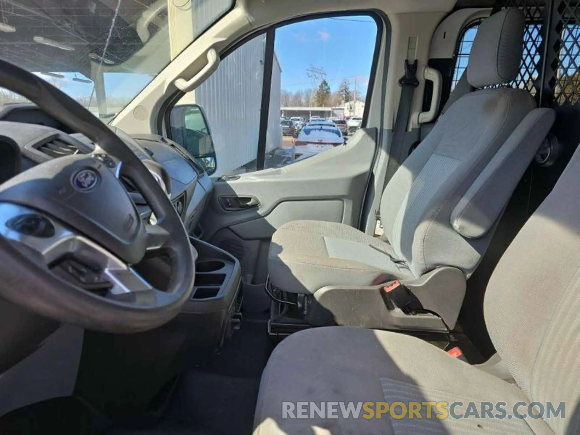 11 Photograph of a damaged car 1FTYR1YG5KKA54367 FORD TRANSIT-250 2019