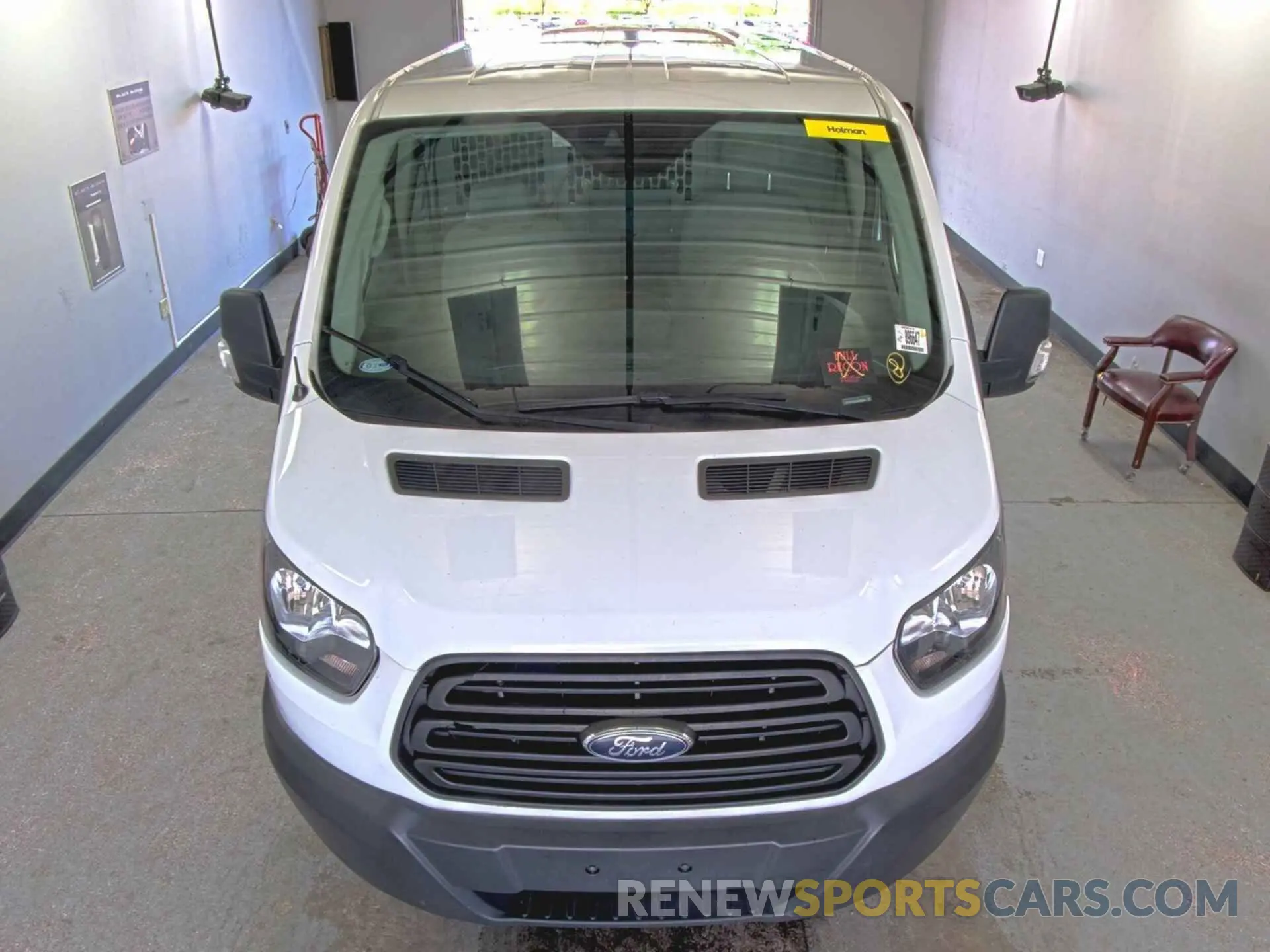 28 Photograph of a damaged car 1FTYR1YG5KKB80289 FORD TRANSIT-250 2019