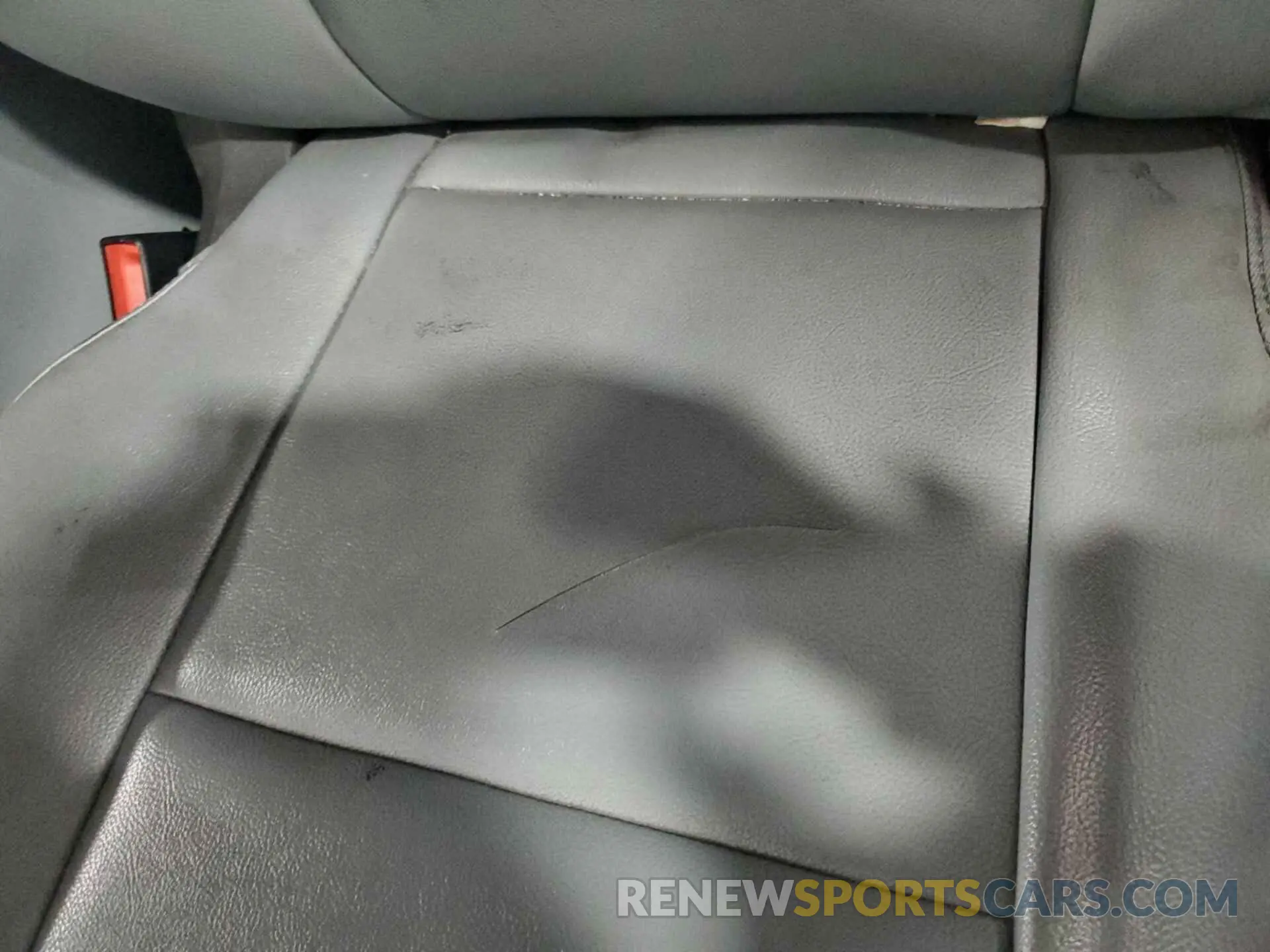 14 Photograph of a damaged car 1FTYR1YM6KKB87855 FORD TRANSIT-250 2019