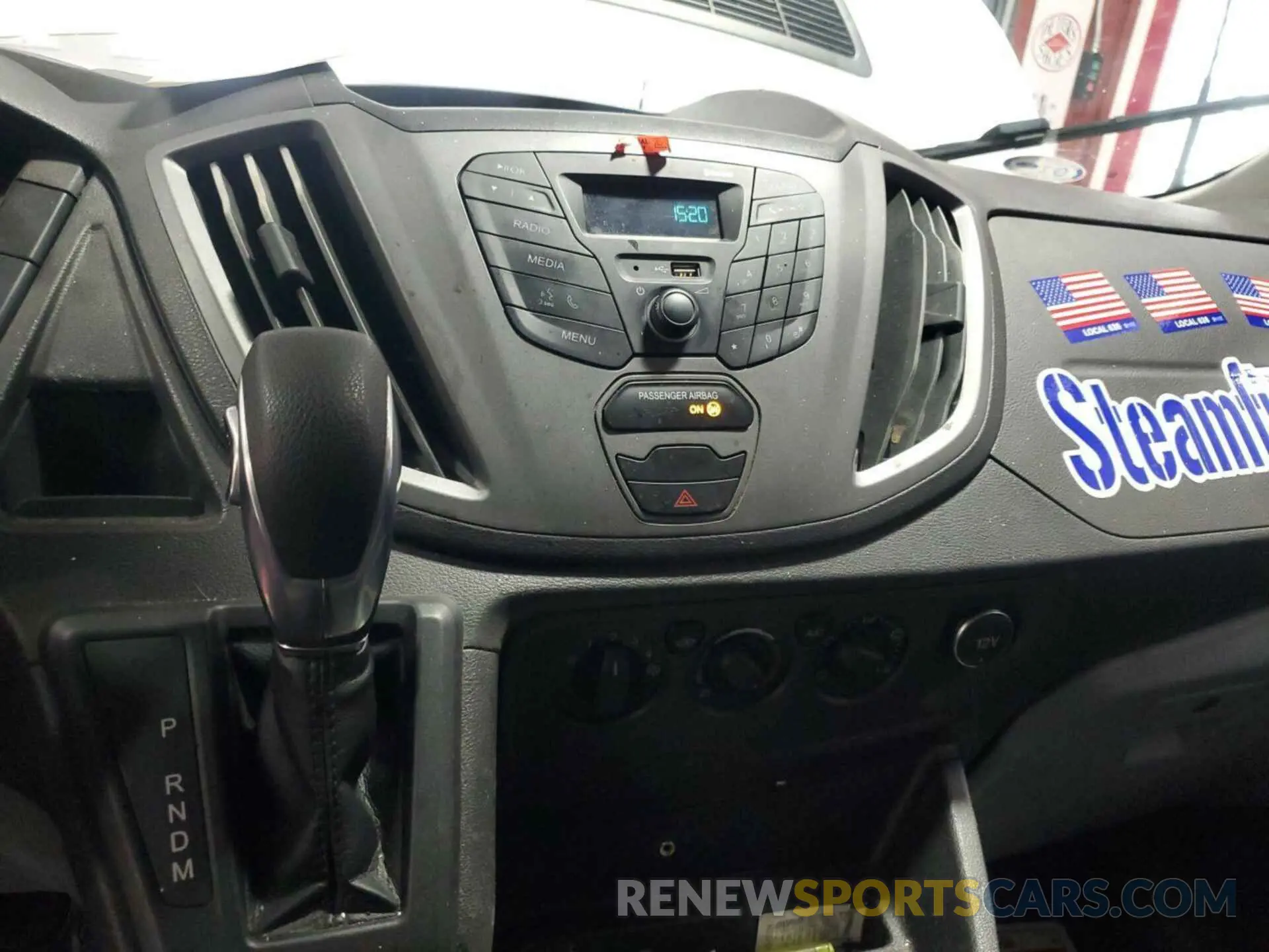 15 Photograph of a damaged car 1FTYR1YM6KKB87855 FORD TRANSIT-250 2019