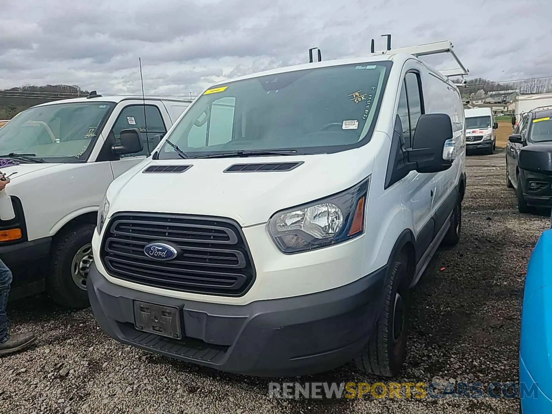 6 Photograph of a damaged car 1FTYR1YM6KKB87855 FORD TRANSIT-250 2019