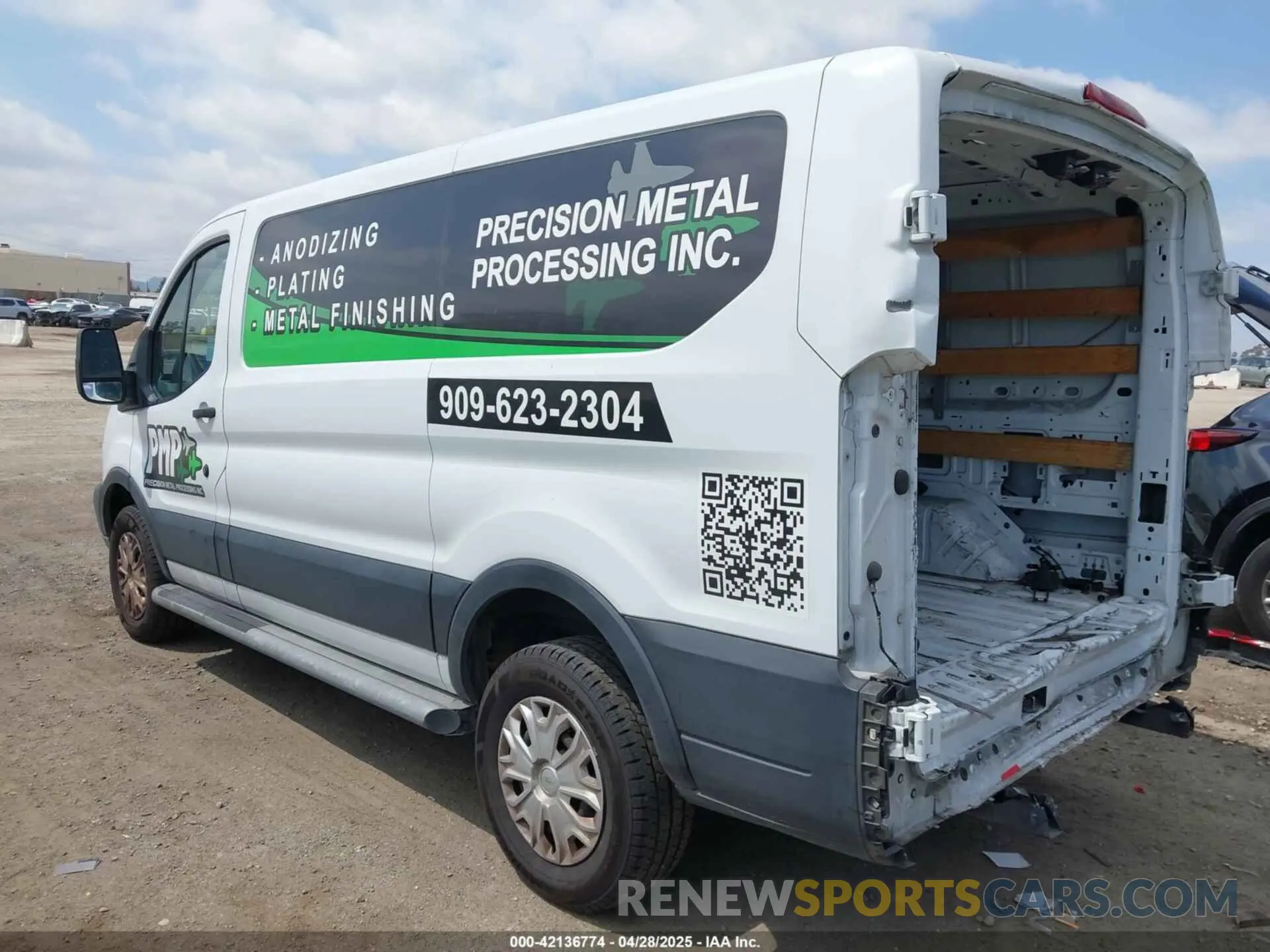 3 Фотография поврежденного автомобиля 1FTYR1ZM0KKA86342 FORD TRANSIT-250 2019