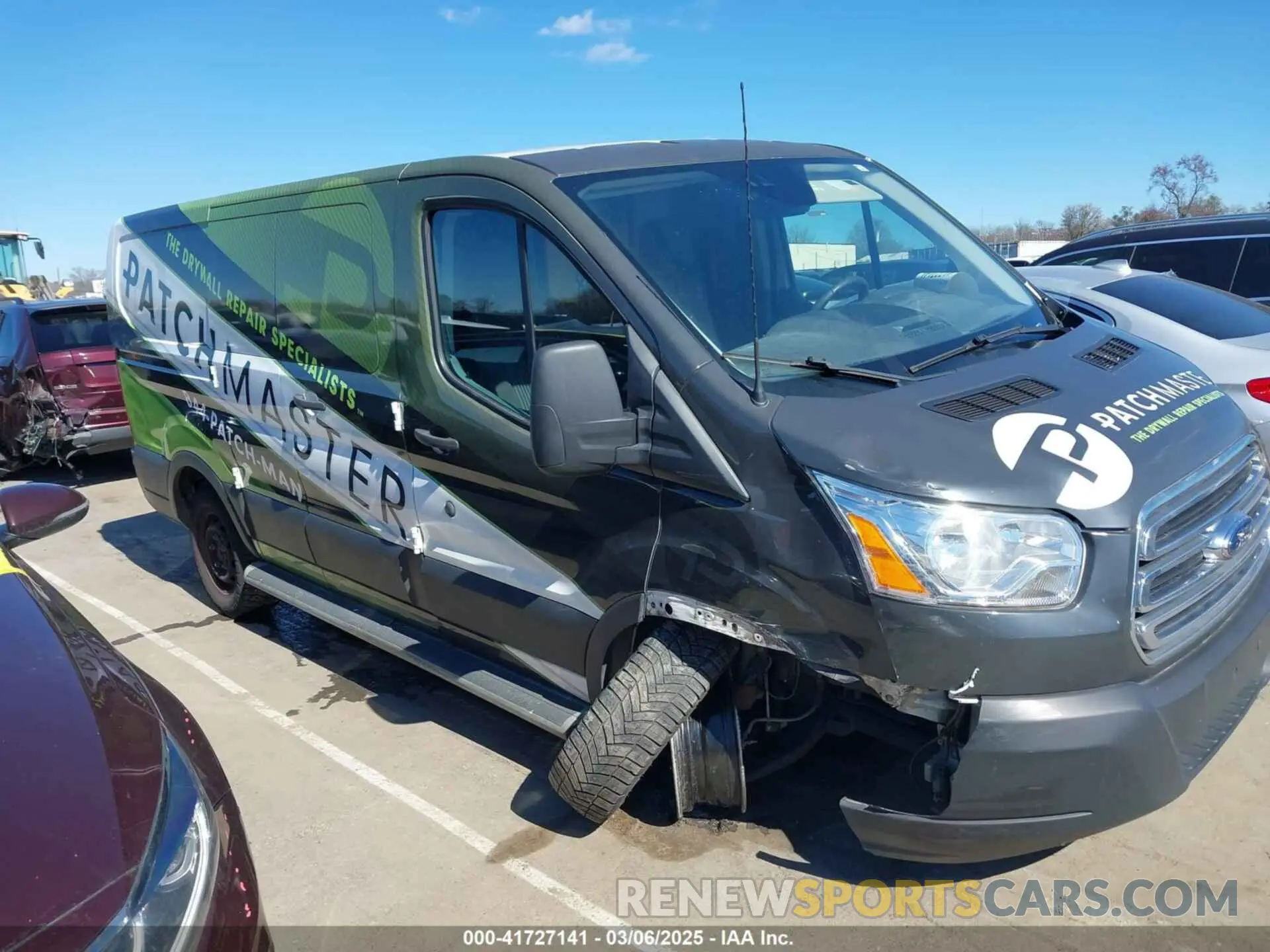13 Photograph of a damaged car 1FTYR1ZM1KKA72014 FORD TRANSIT-250 2019