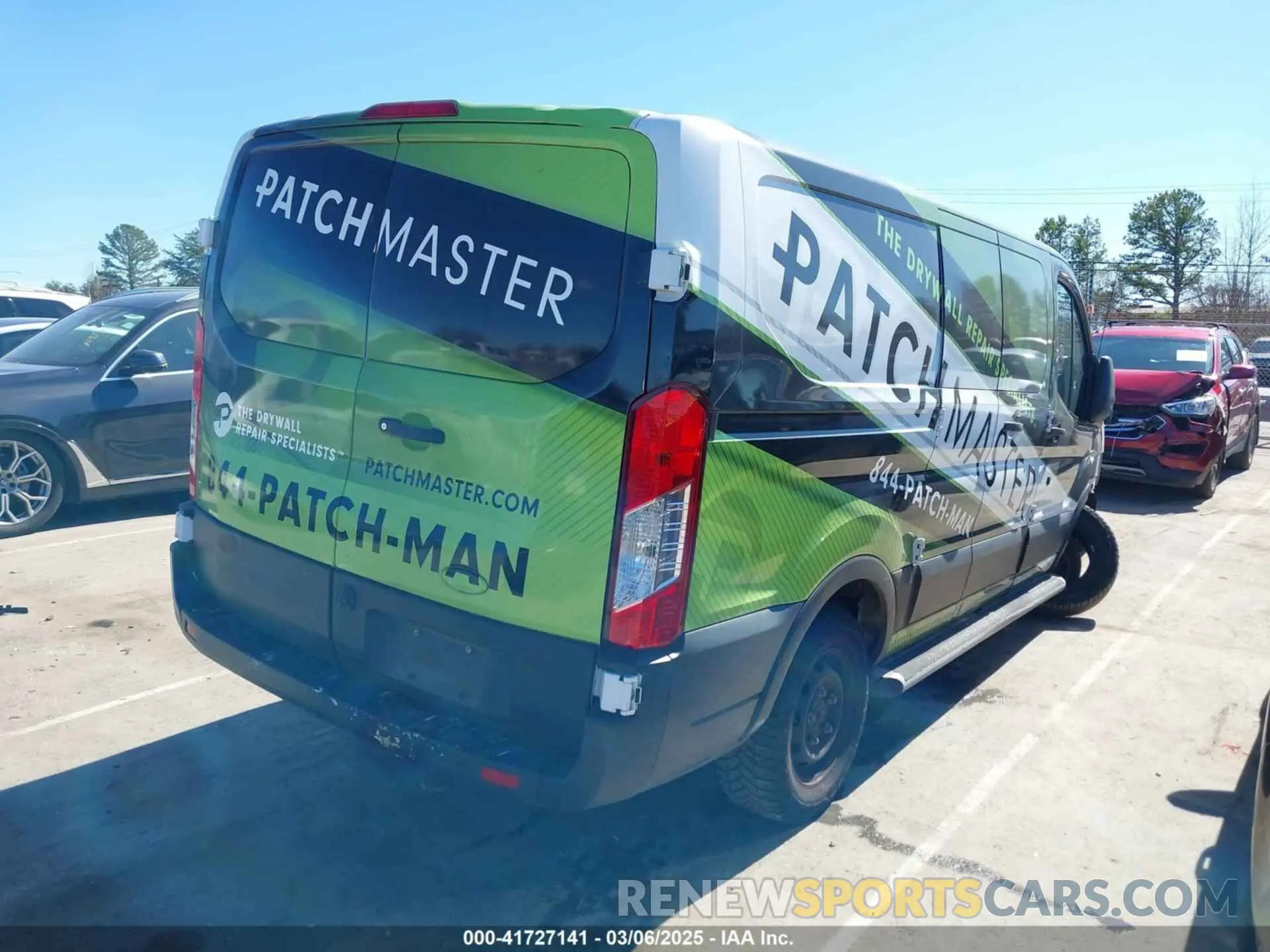 4 Photograph of a damaged car 1FTYR1ZM1KKA72014 FORD TRANSIT-250 2019