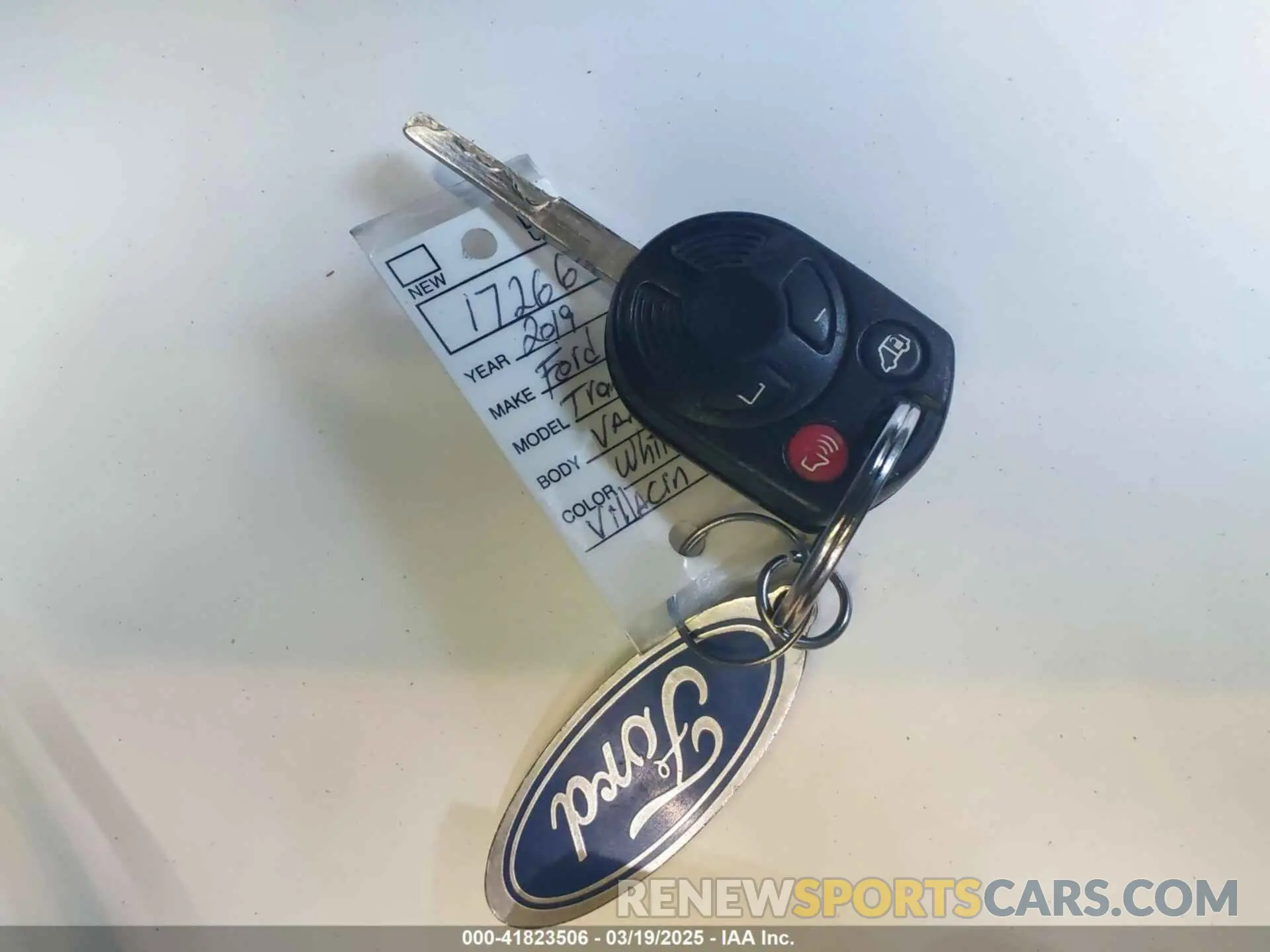 11 Фотография поврежденного автомобиля 1FTYR1ZM1KKB01558 FORD TRANSIT-250 2019