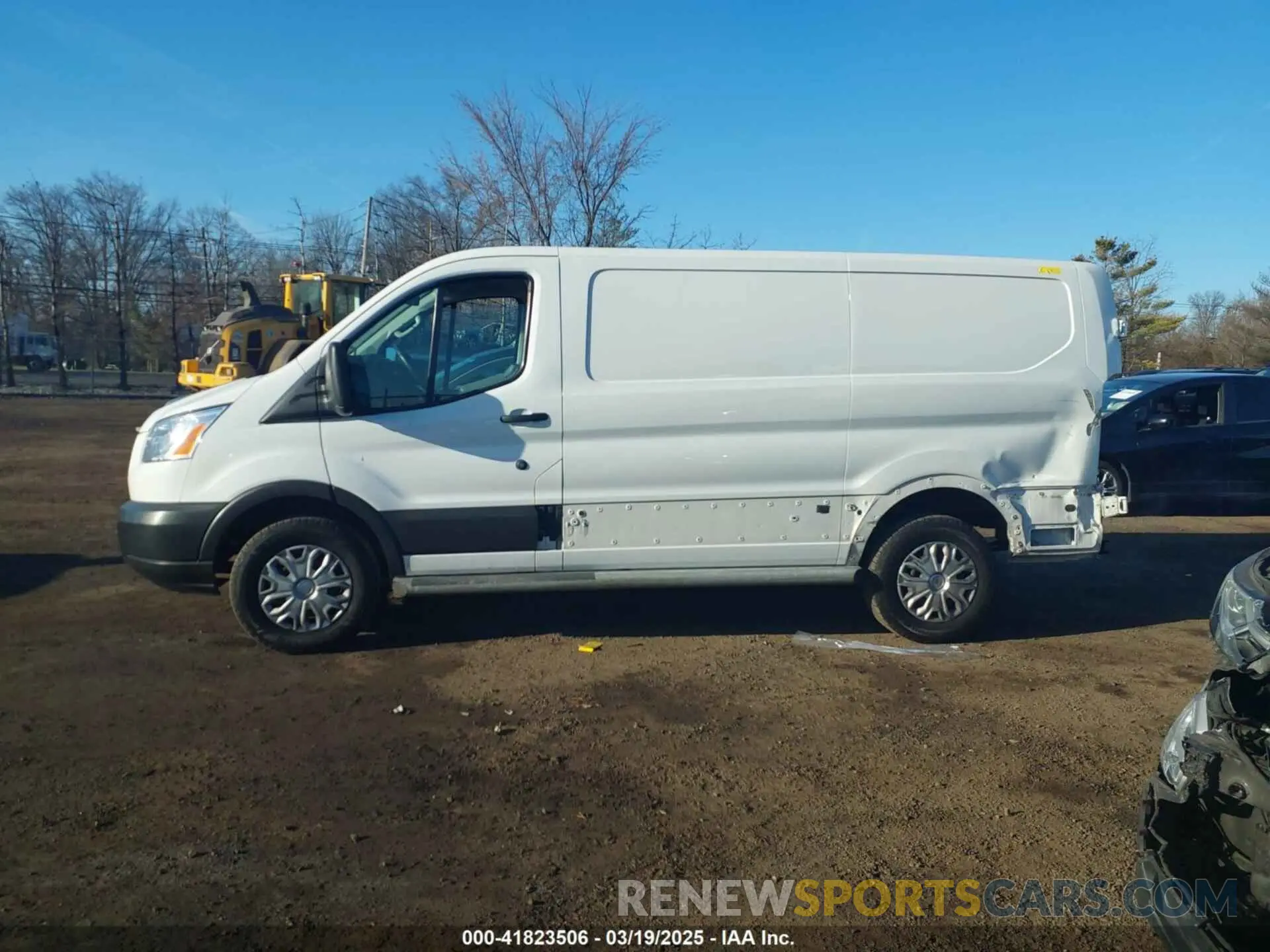 14 Фотография поврежденного автомобиля 1FTYR1ZM1KKB01558 FORD TRANSIT-250 2019
