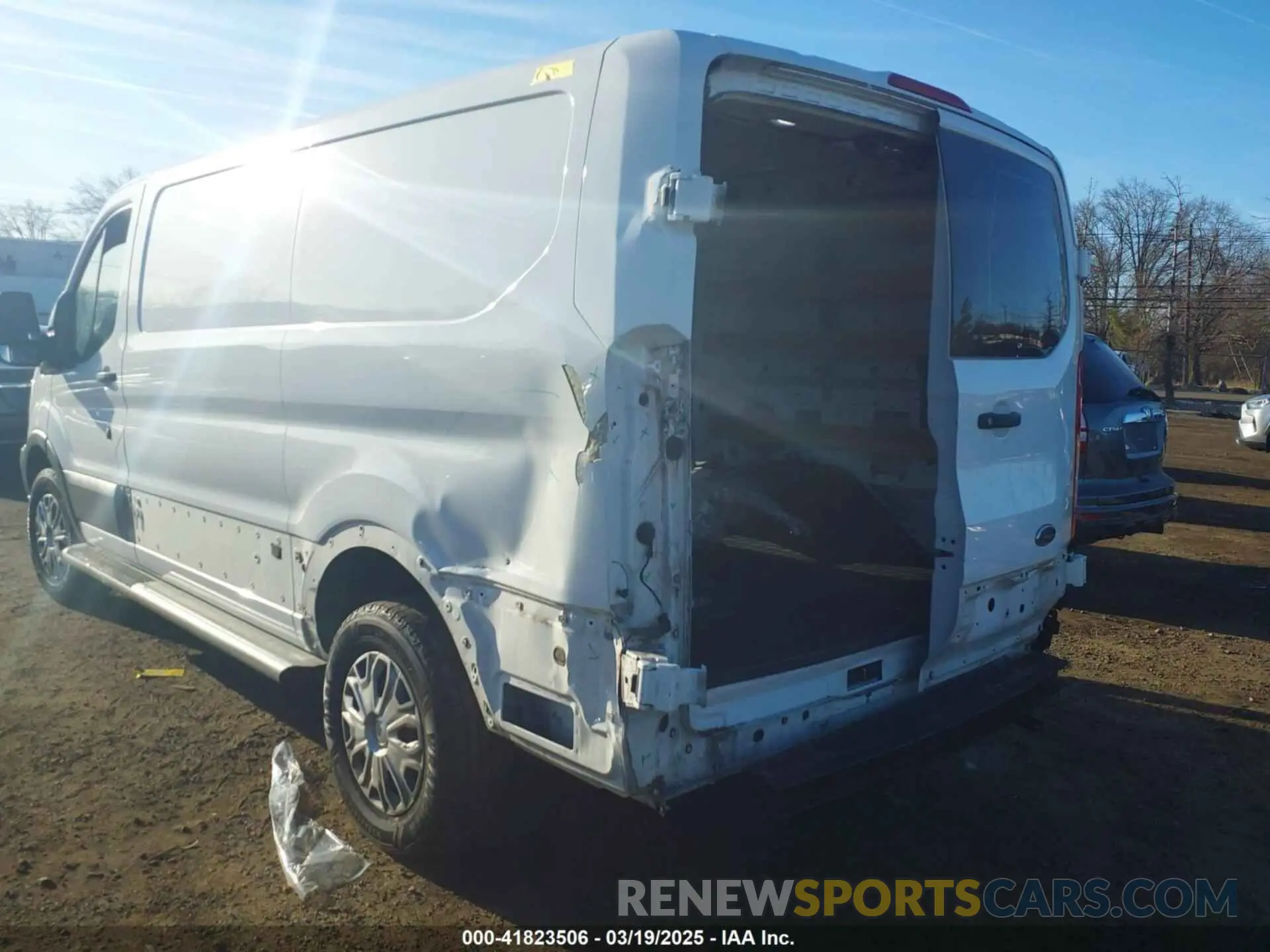 6 Фотография поврежденного автомобиля 1FTYR1ZM1KKB01558 FORD TRANSIT-250 2019