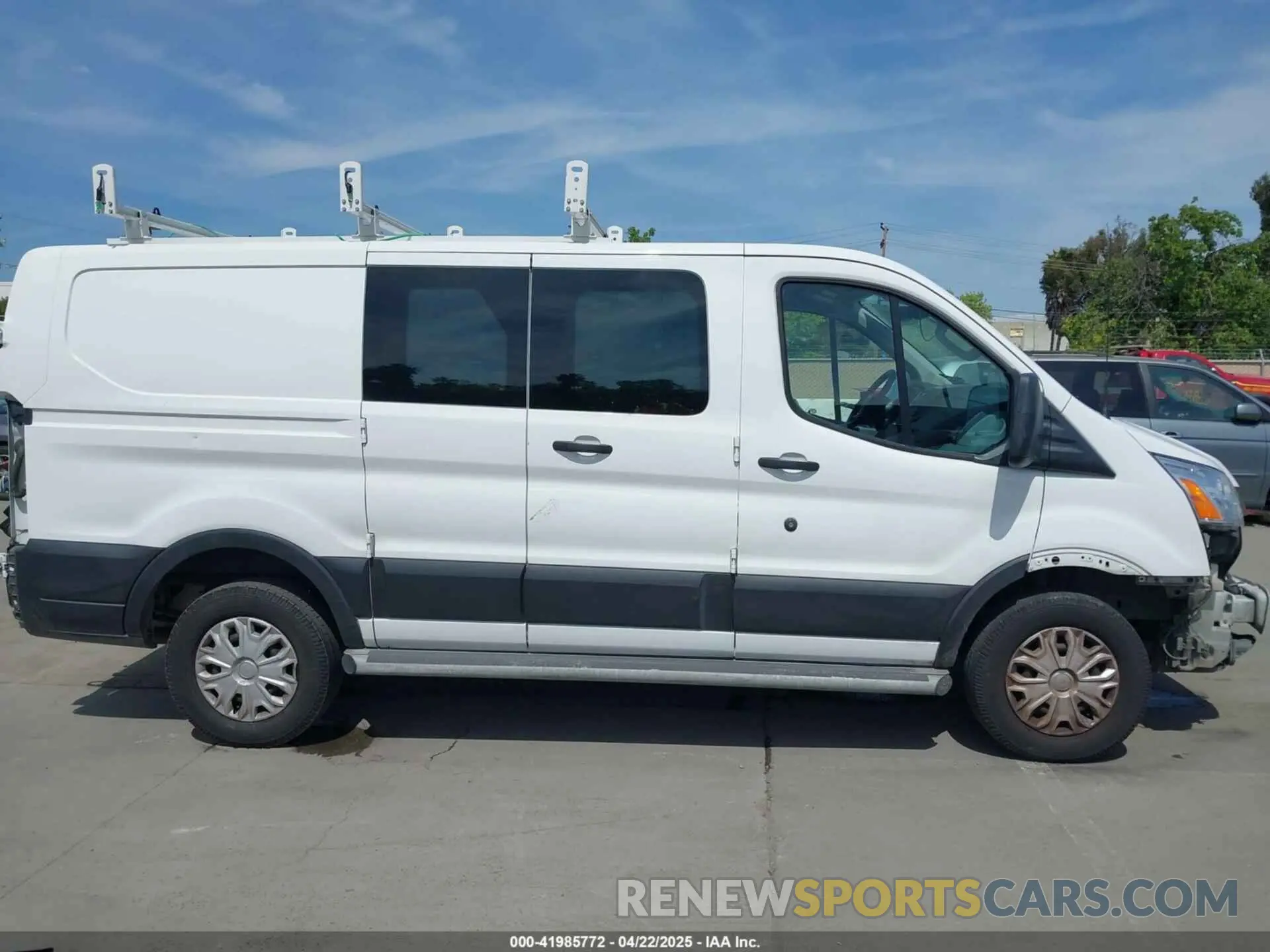 14 Фотография поврежденного автомобиля 1FTYR1ZM2KKB02167 FORD TRANSIT-250 2019