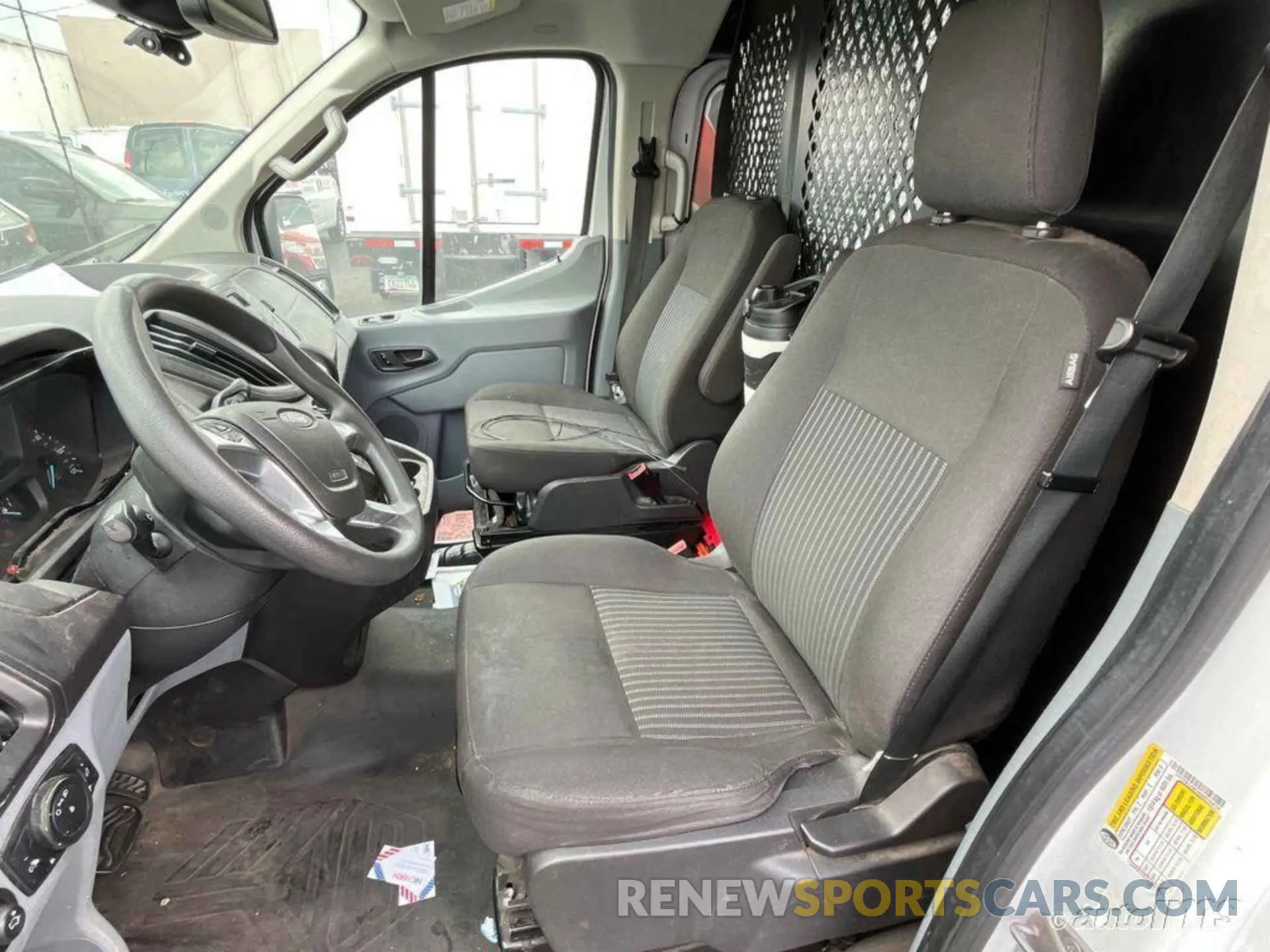 15 Photograph of a damaged car 1FTYR1ZM3KKB20418 FORD TRANSIT-250 2019