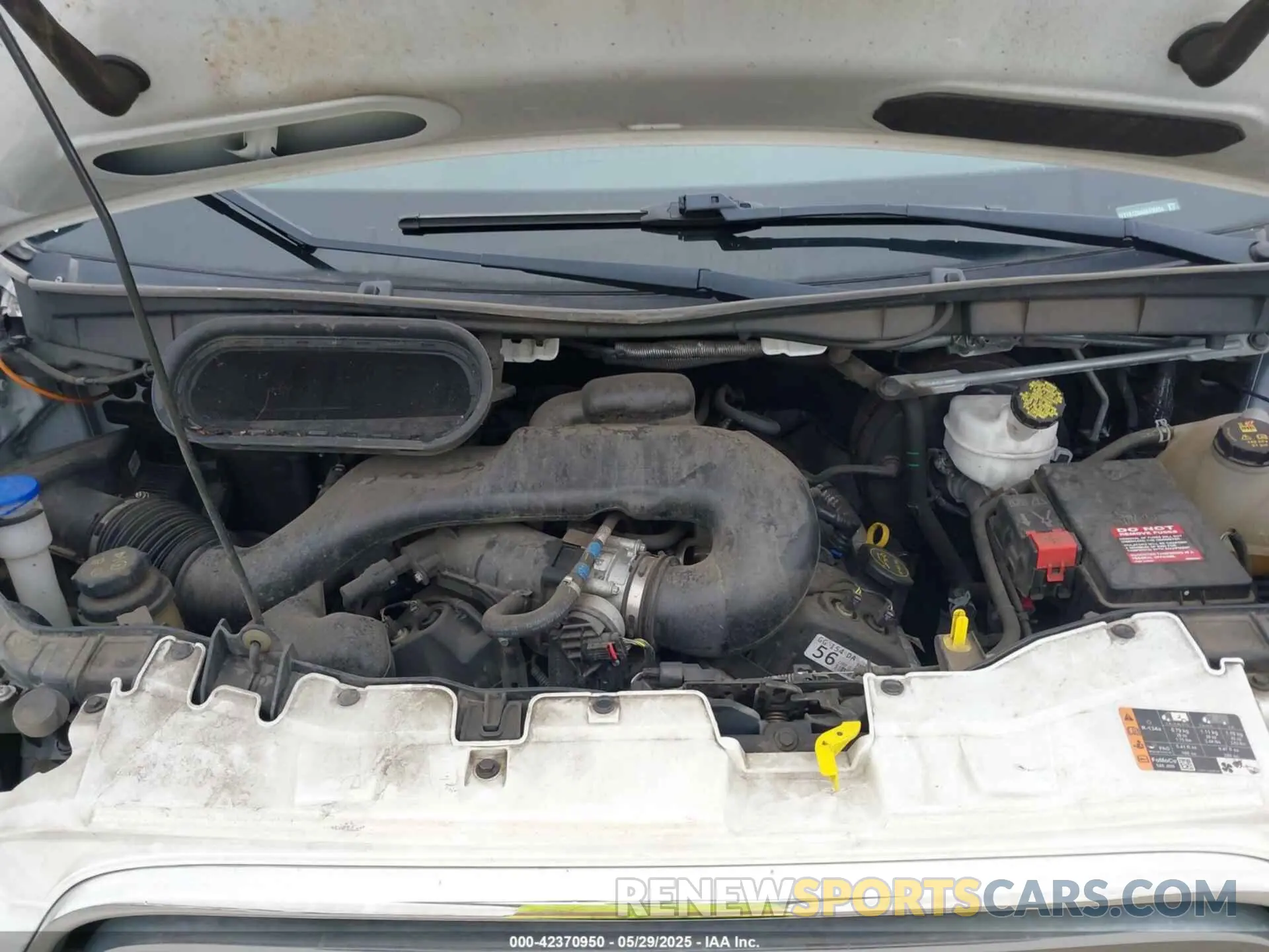 10 Фотография поврежденного автомобиля 1FTYR1ZM4KKB36594 FORD TRANSIT-250 2019
