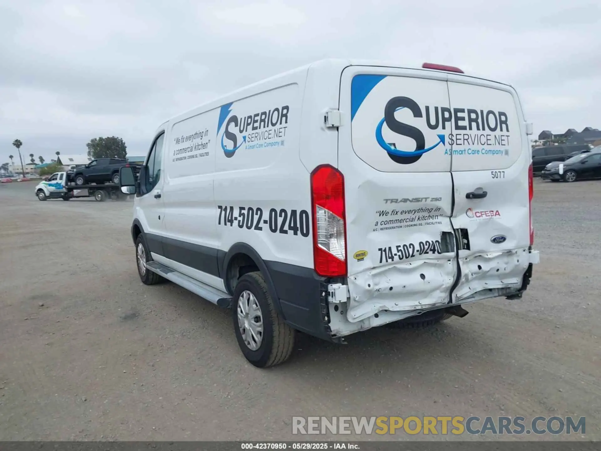 3 Фотография поврежденного автомобиля 1FTYR1ZM4KKB36594 FORD TRANSIT-250 2019