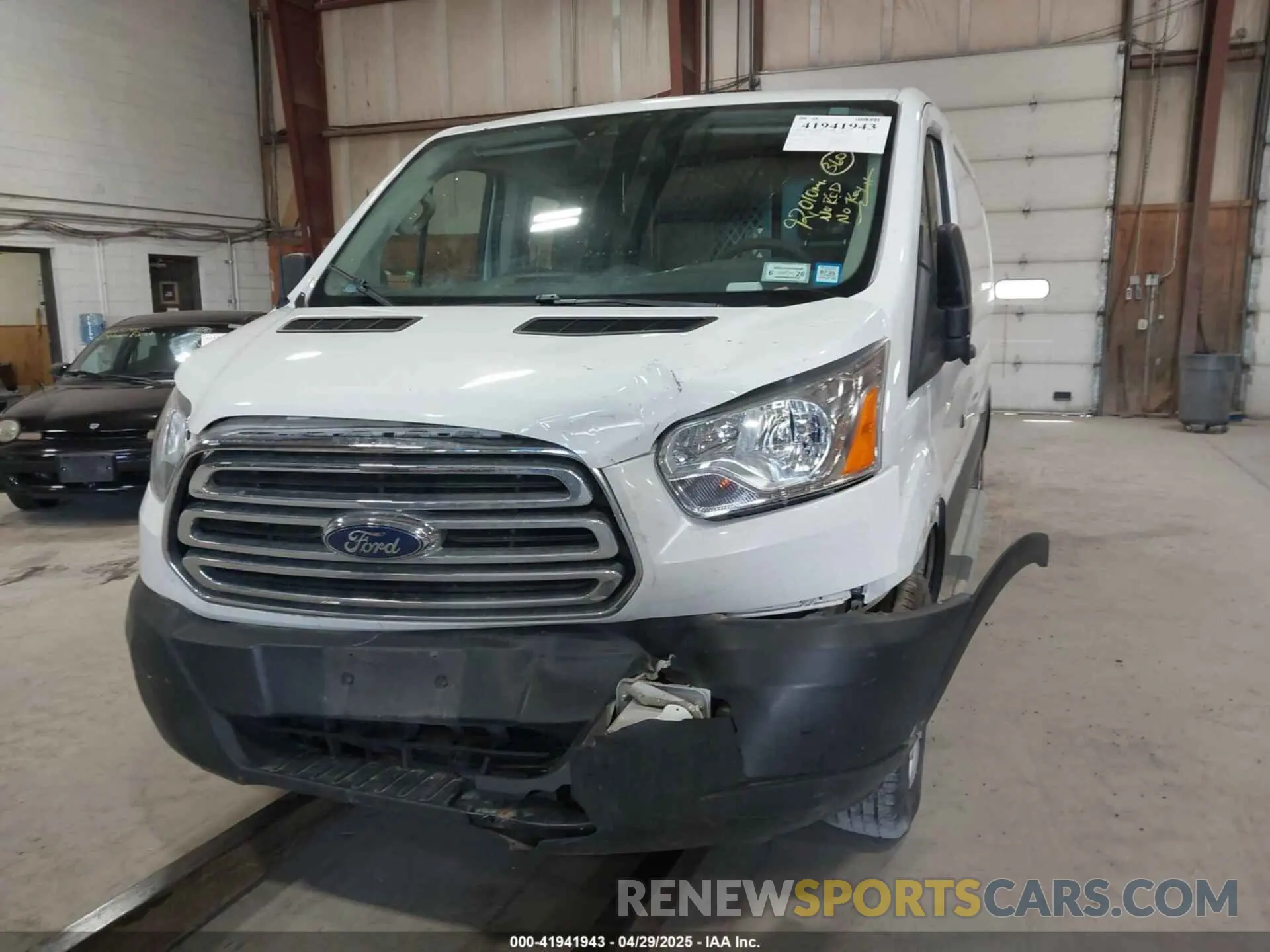 6 Фотография поврежденного автомобиля 1FTYR1ZM7KKA71062 FORD TRANSIT-250 2019