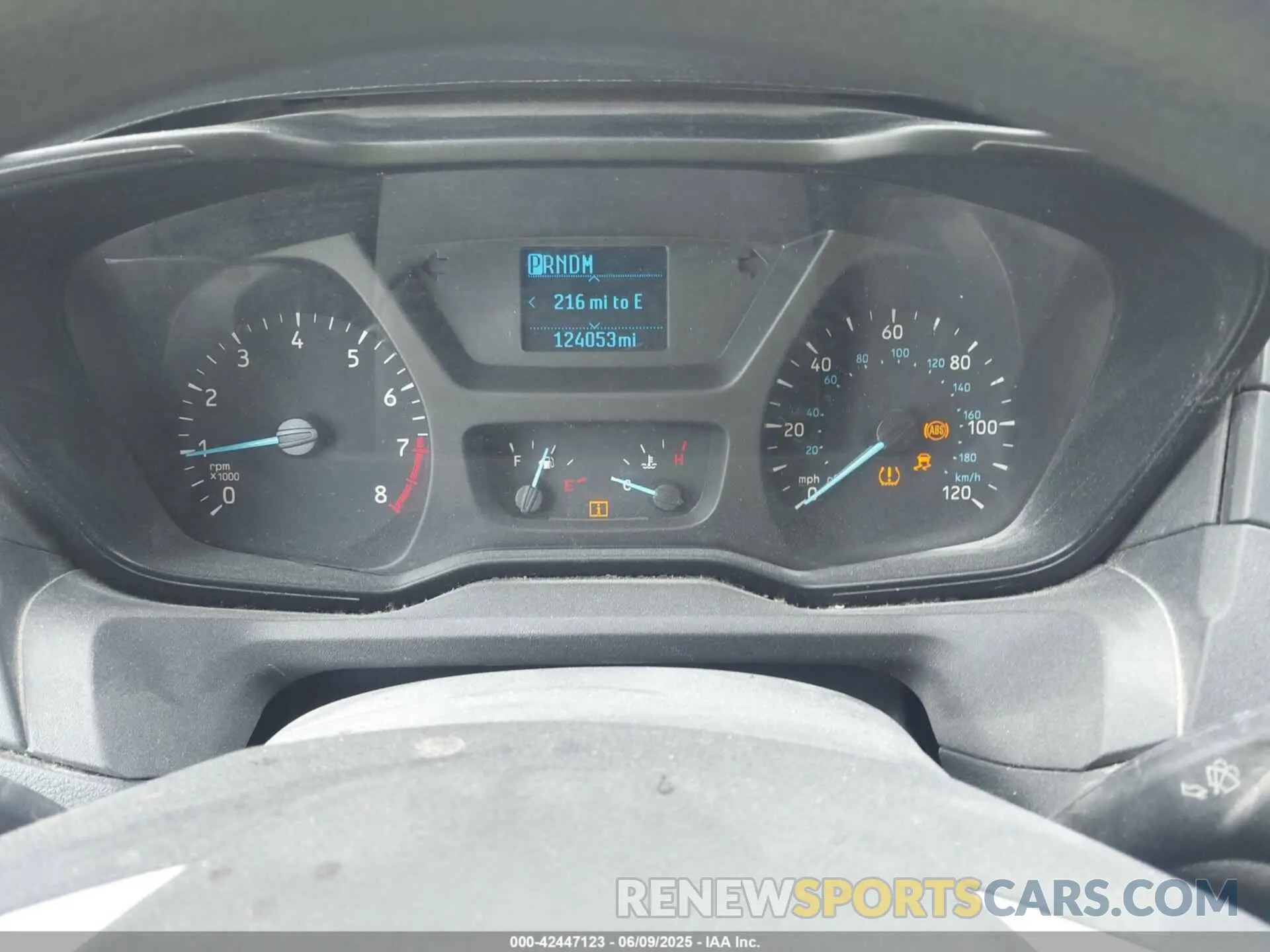 7 Photograph of a damaged car 1FTYR1ZM8KKA81700 FORD TRANSIT-250 2019